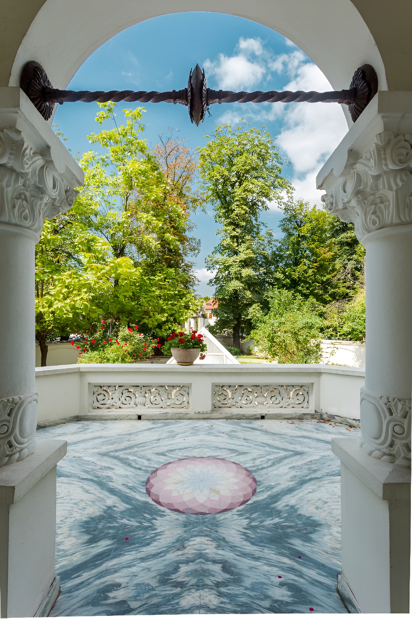 Dorobanți - ”Capitale” 