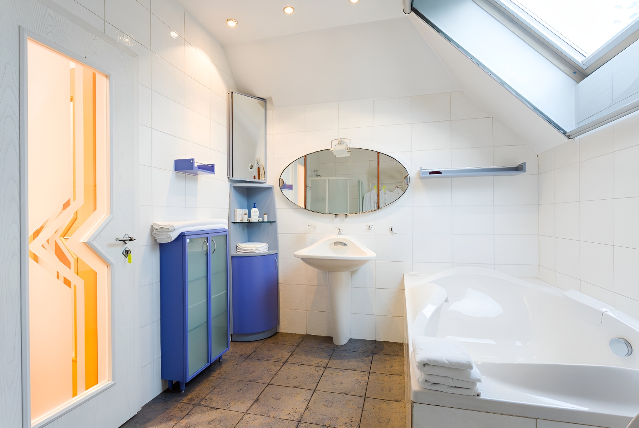 Dorobanți - ”Capitale” 