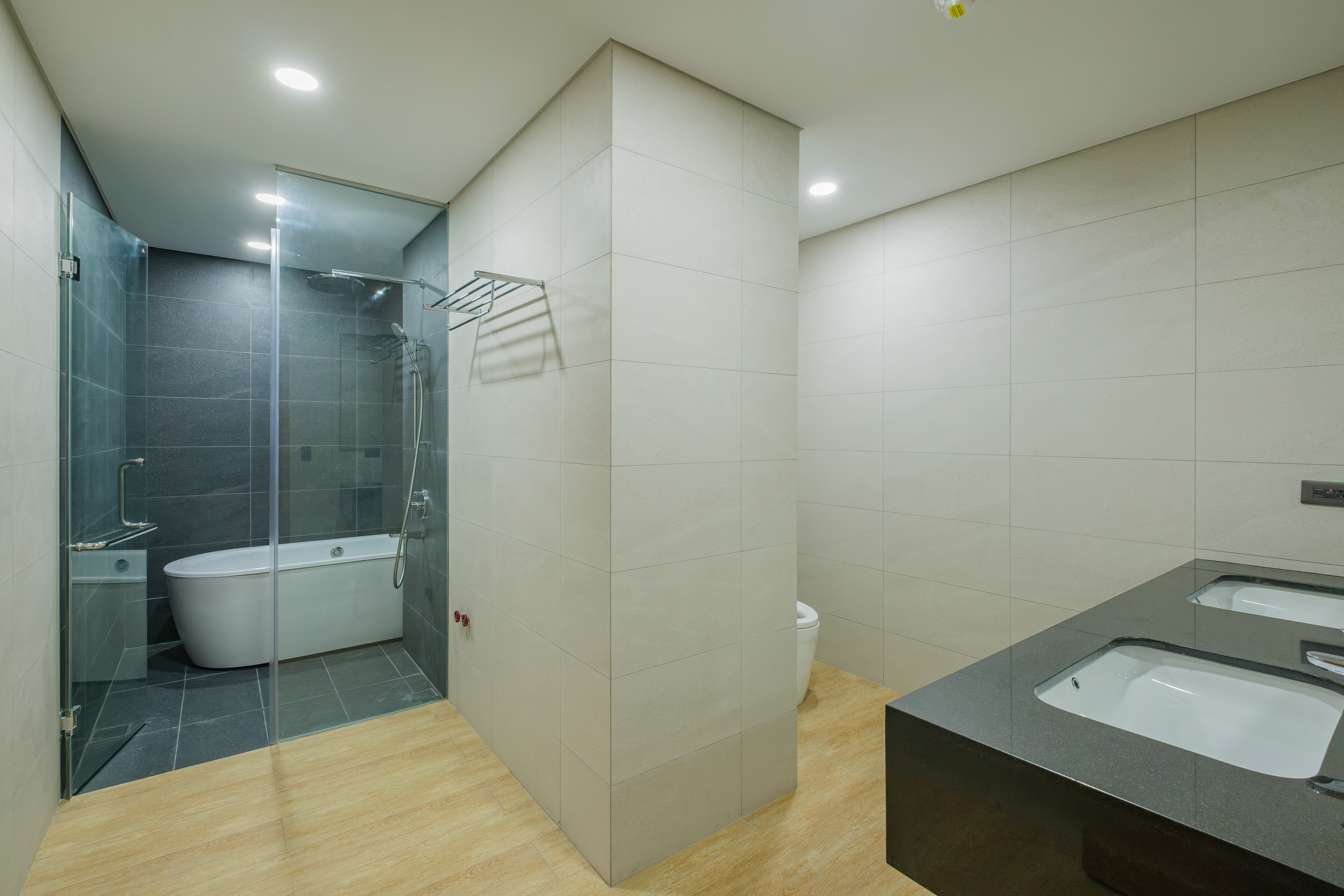 Villa B, The Seasons Residences Haru Tower Fort Bonifacio Global City