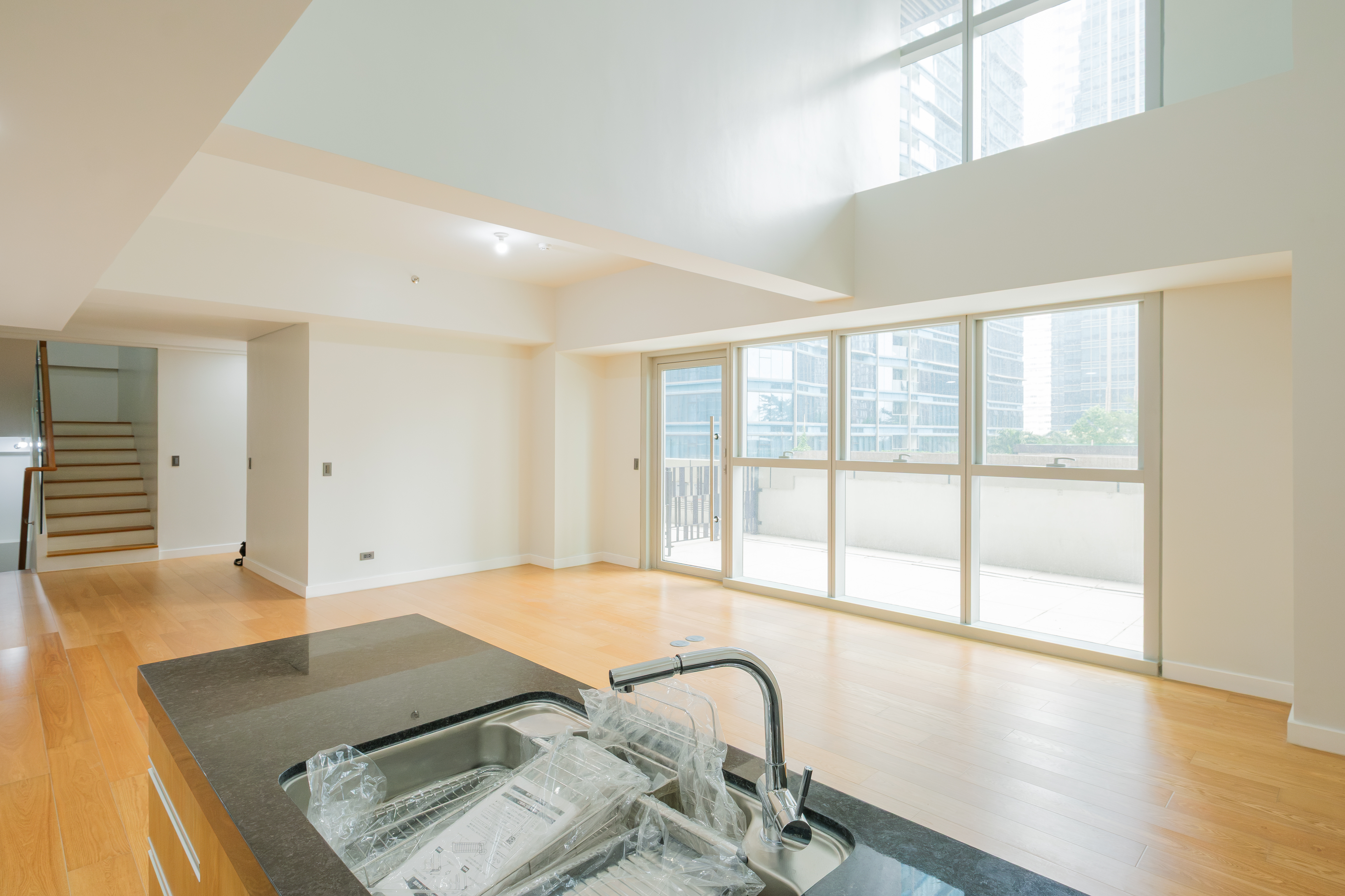 Villa B, The Seasons Residences Haru Tower Fort Bonifacio Global City