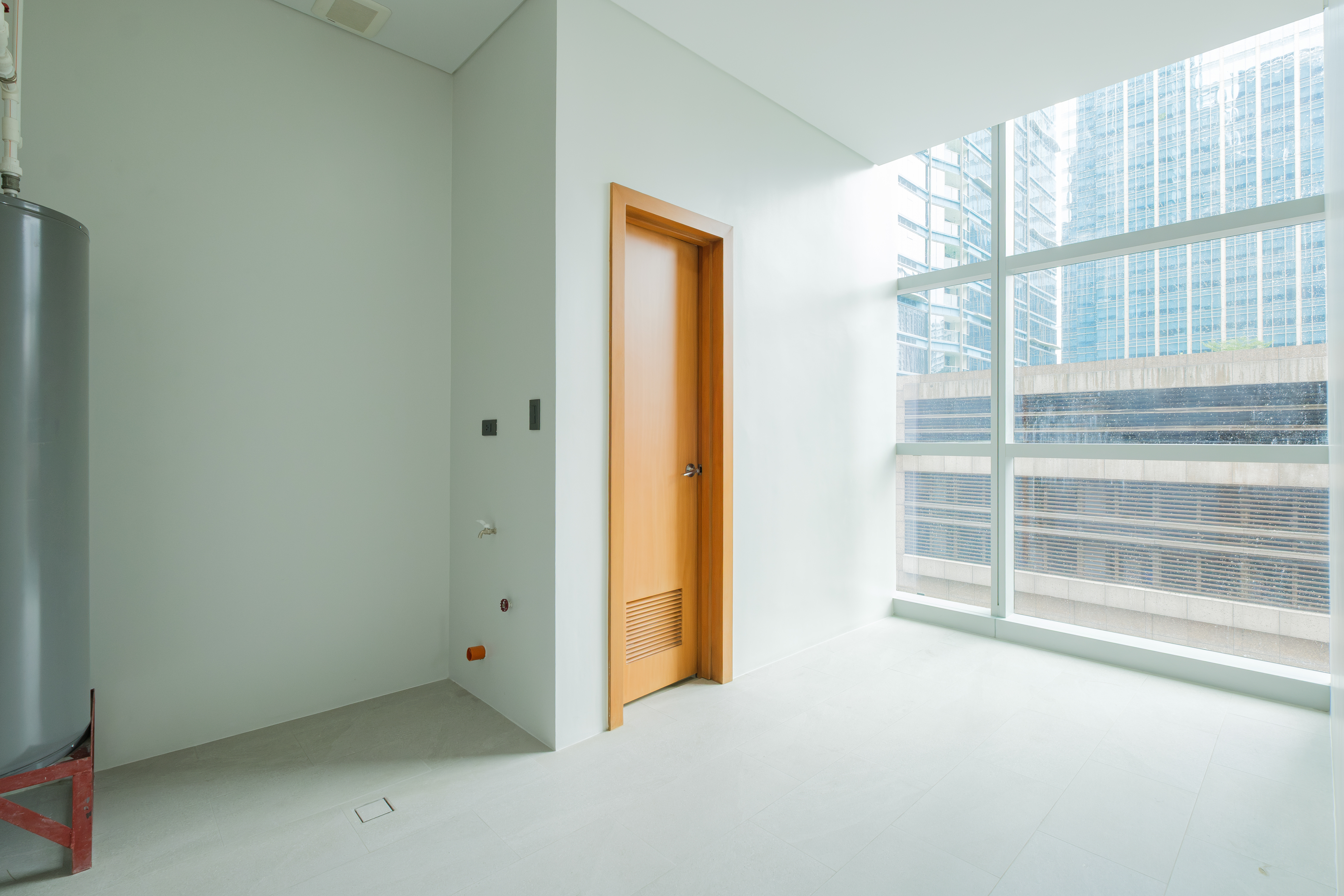 Villa B, The Seasons Residences Haru Tower Fort Bonifacio Global City