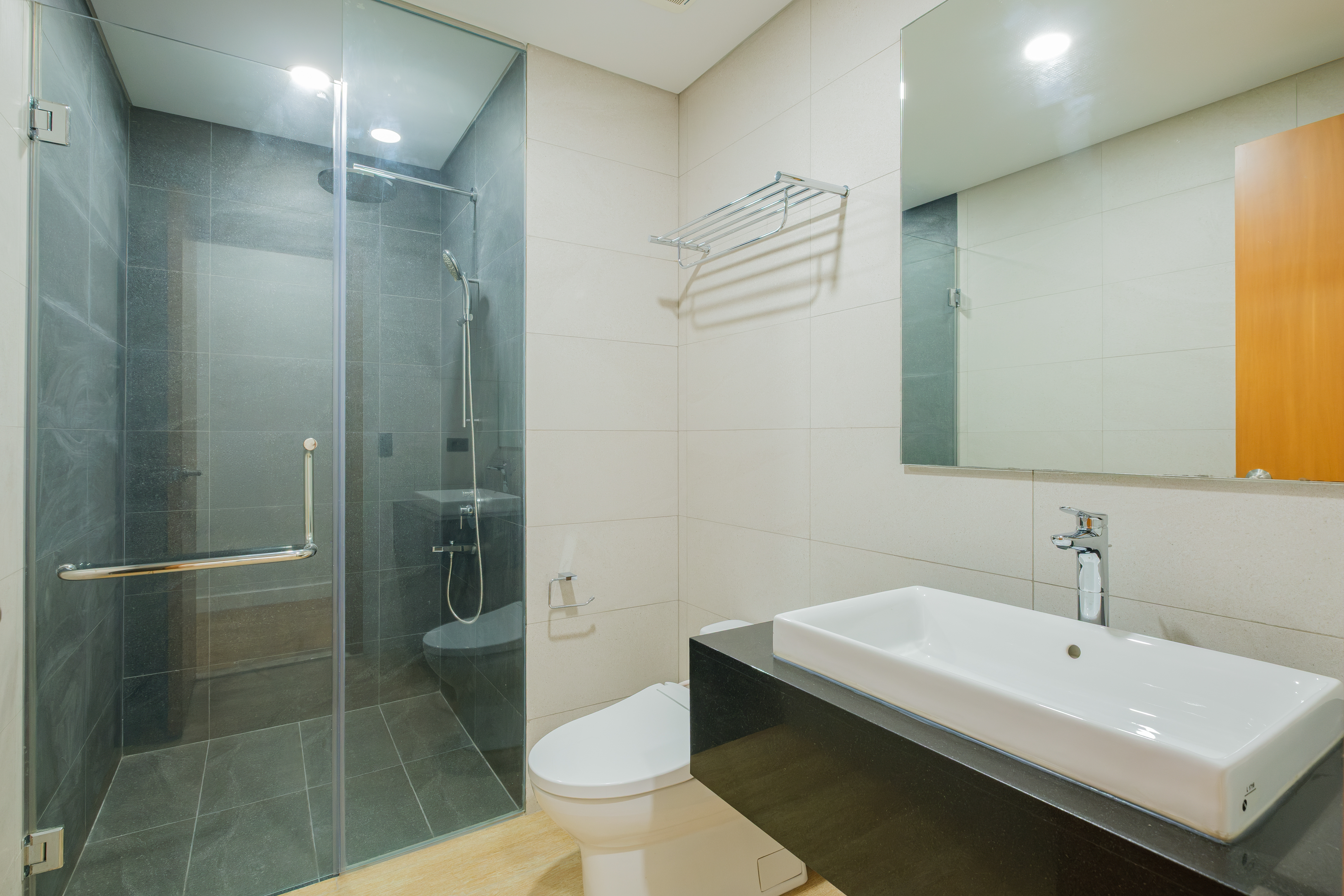 Villa B, The Seasons Residences Haru Tower Fort Bonifacio Global City