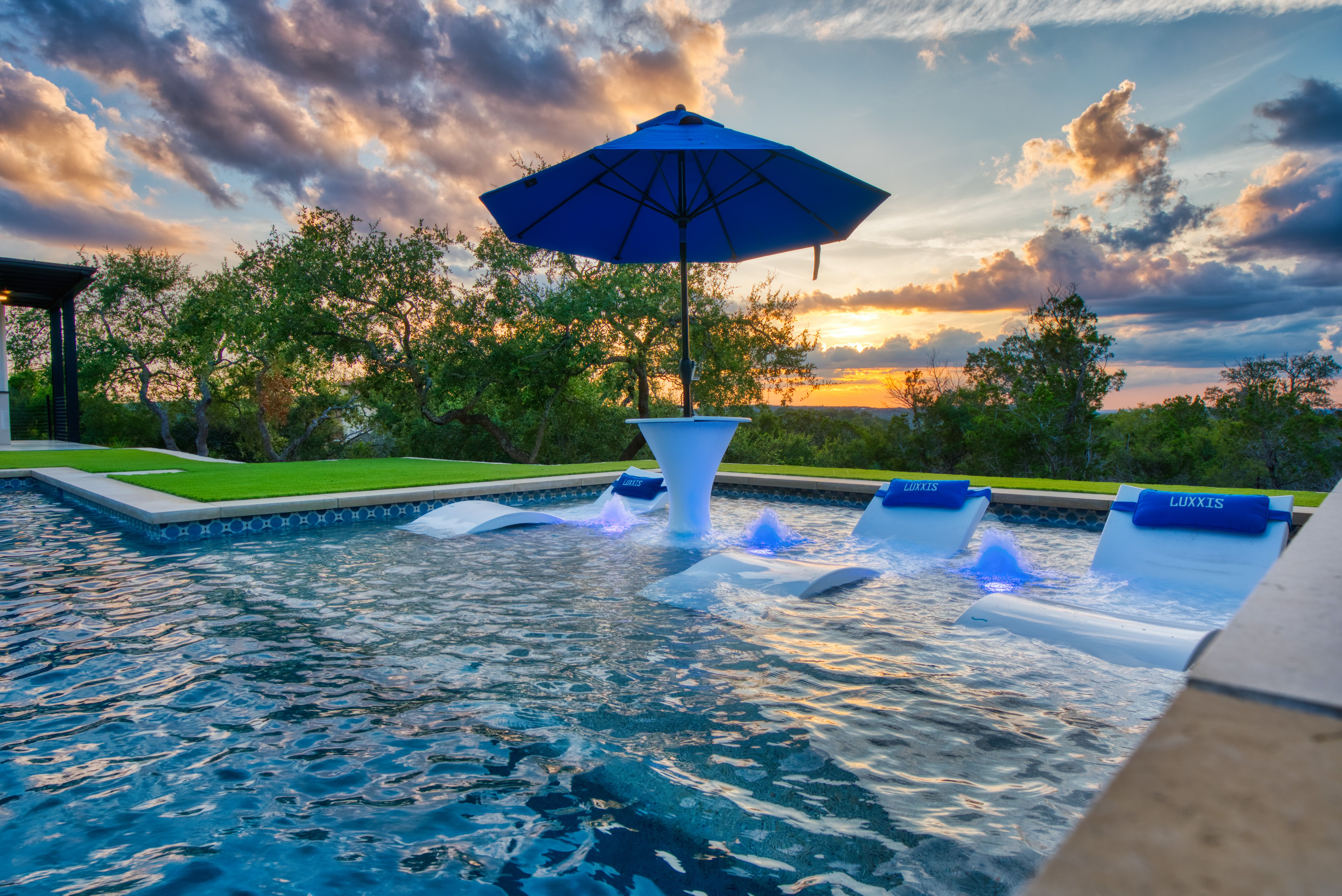 1104 Summit Ridge Drive 