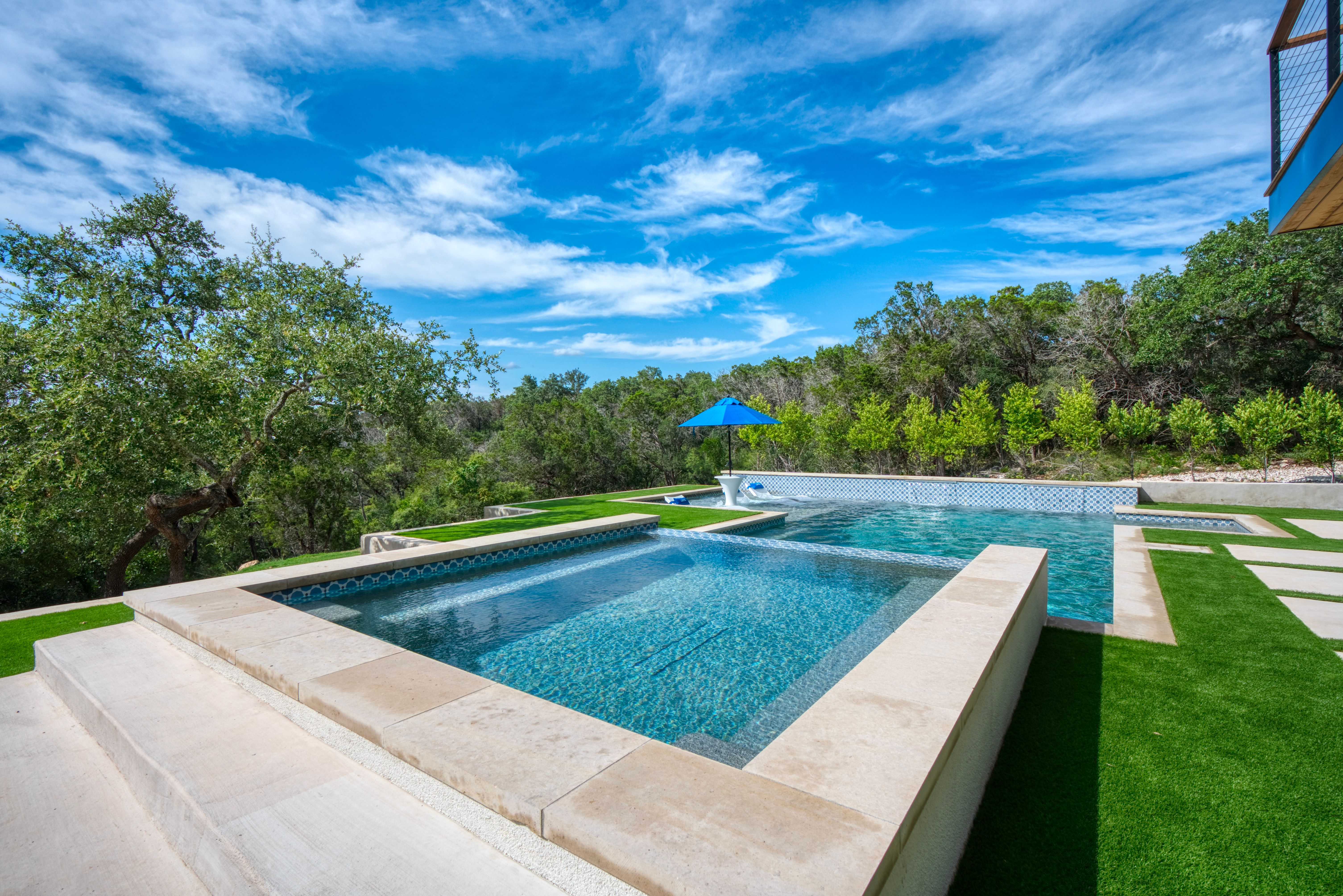 1104 Summit Ridge Drive 