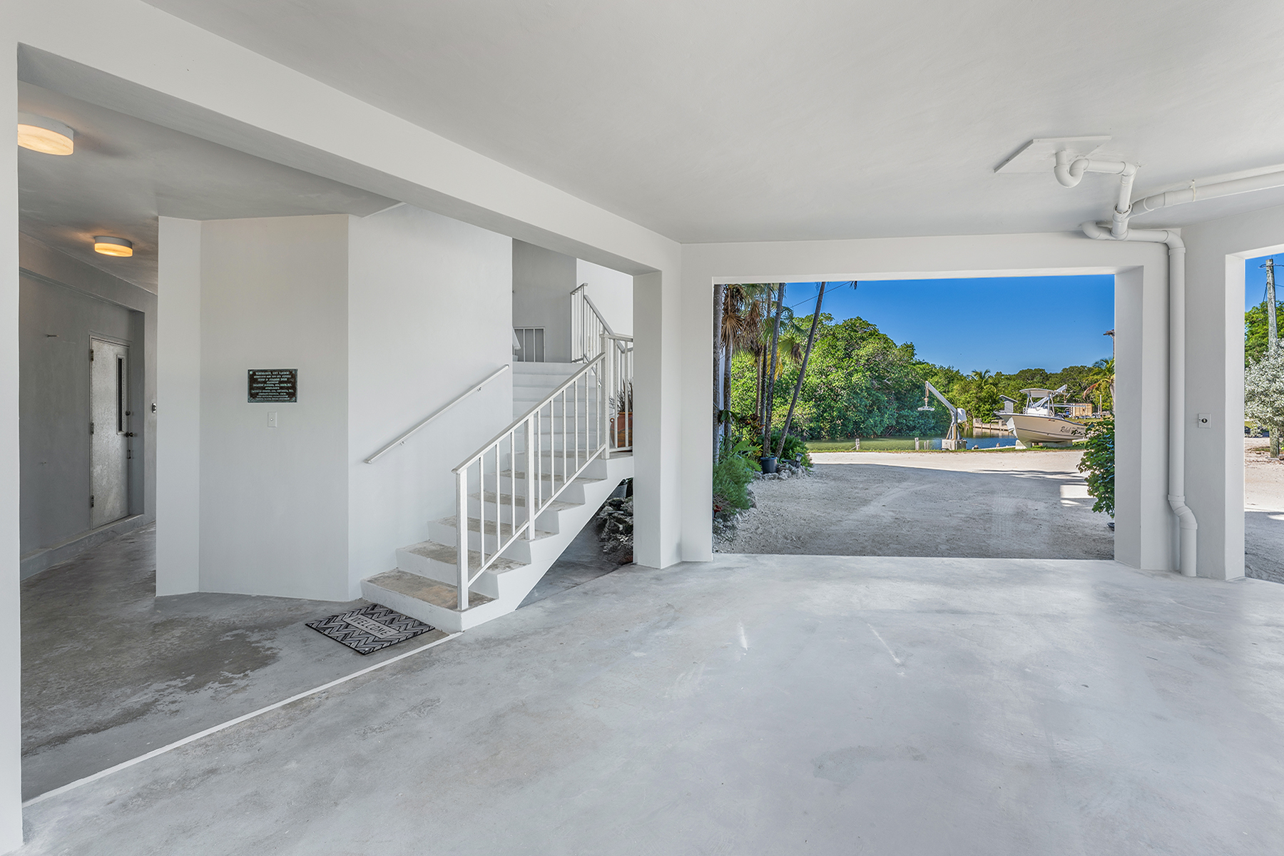 10987 County Road