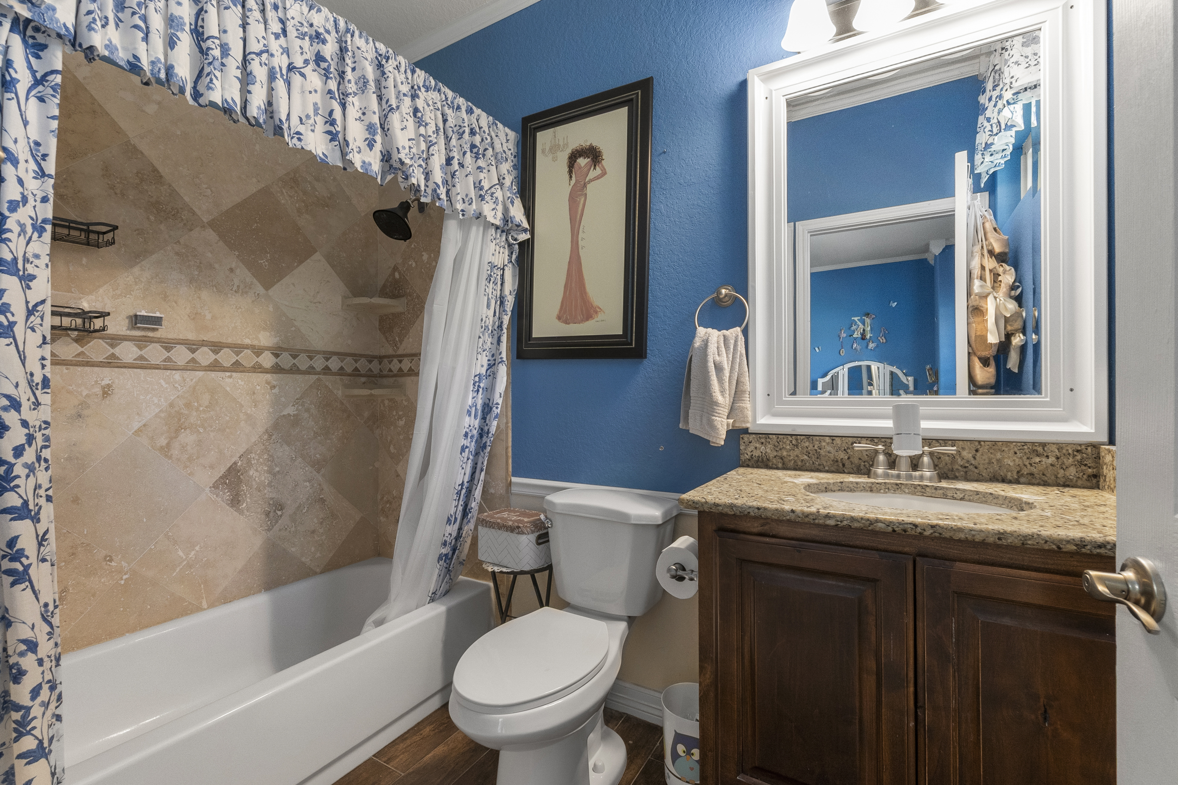 1041 Spanish Trail 