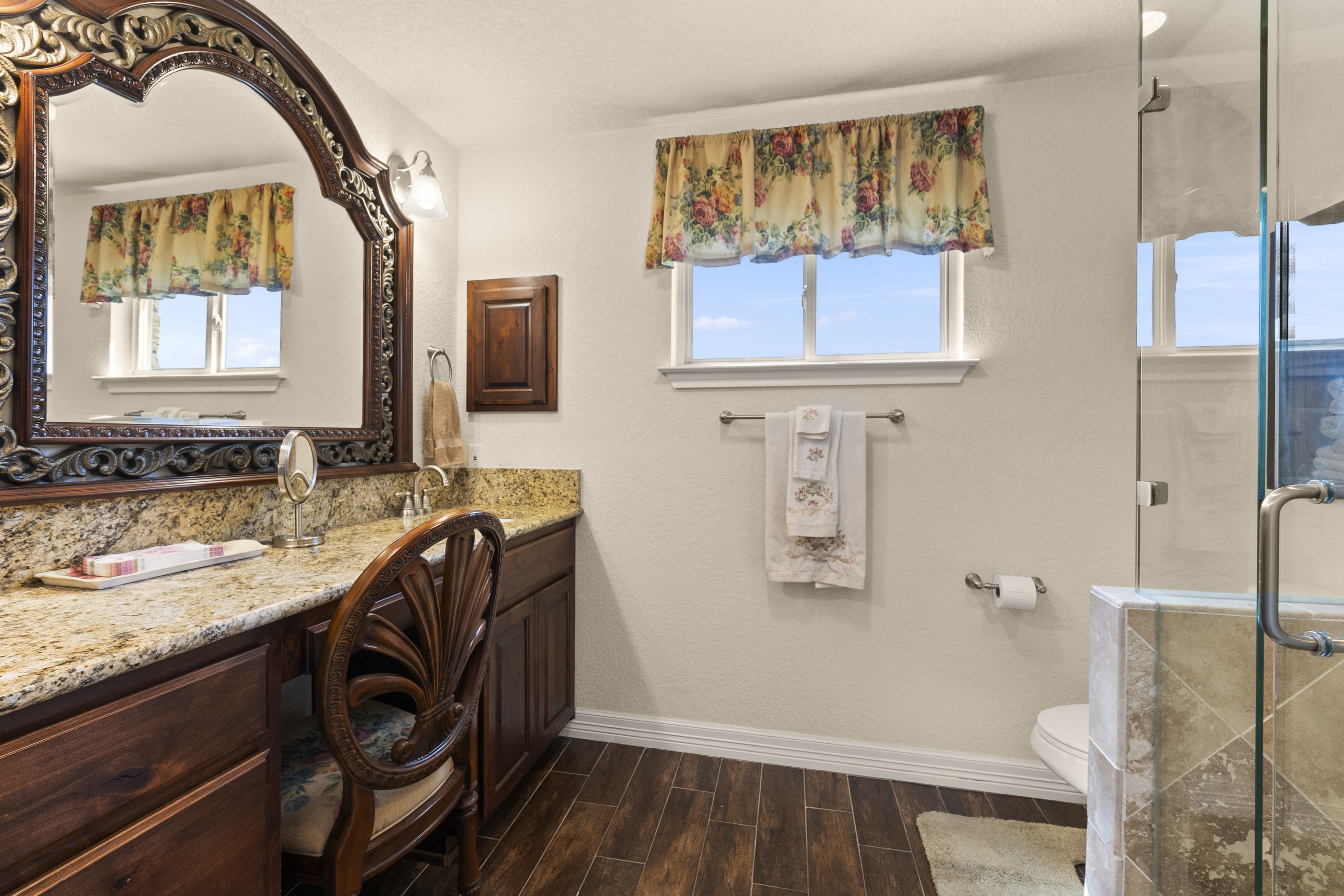 1041 Spanish Trail 