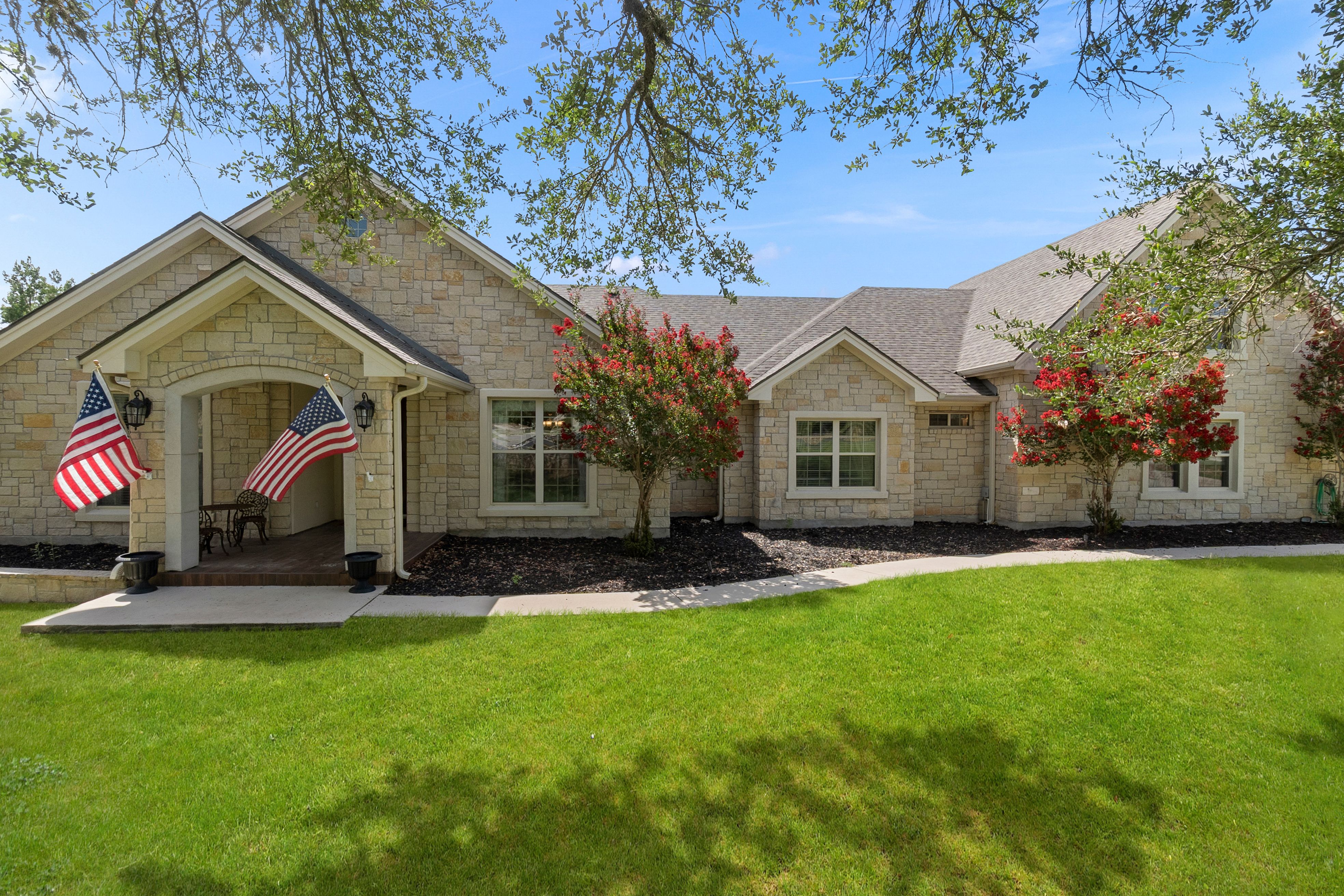 1041 Spanish Trail 