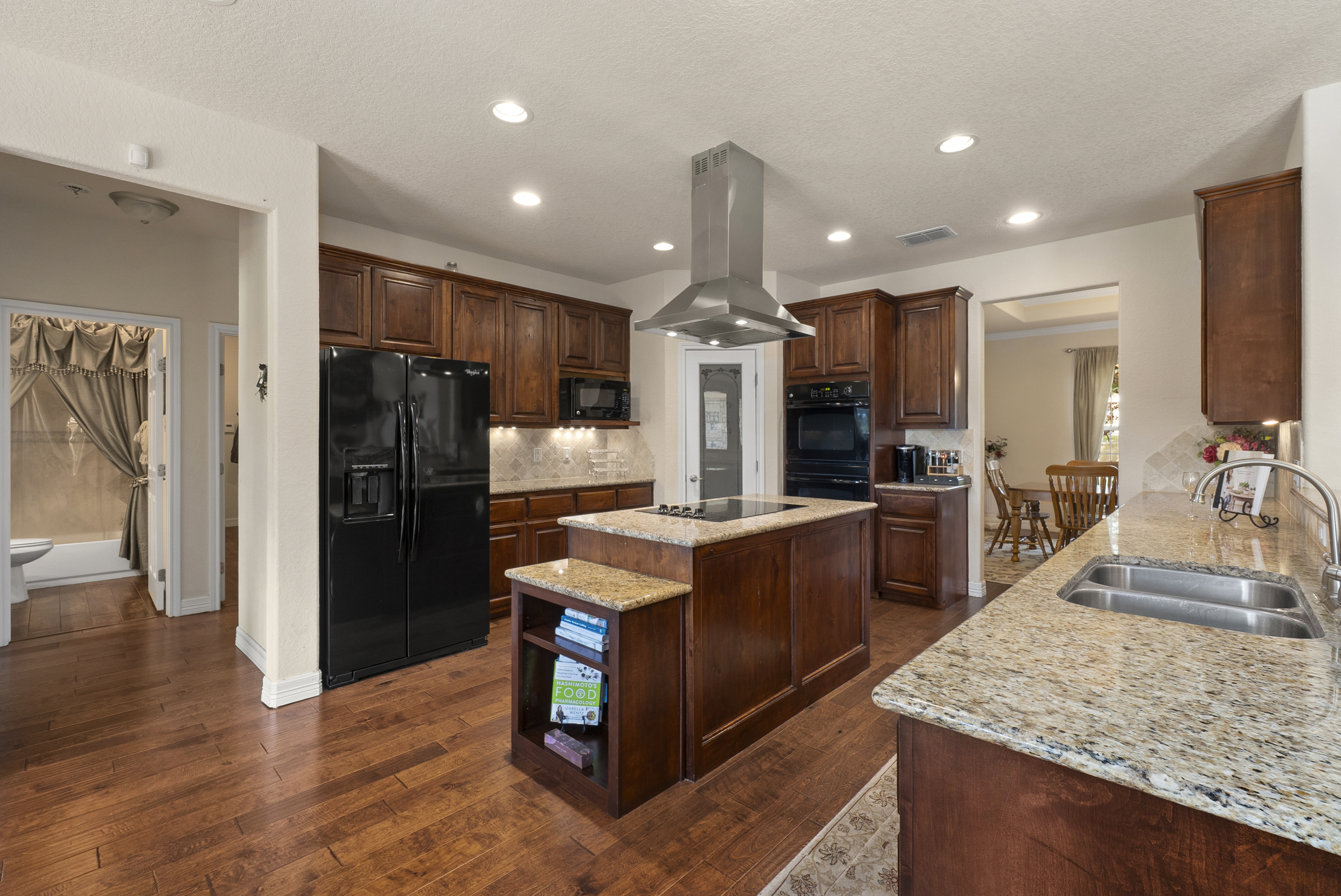 1041 Spanish Trail 