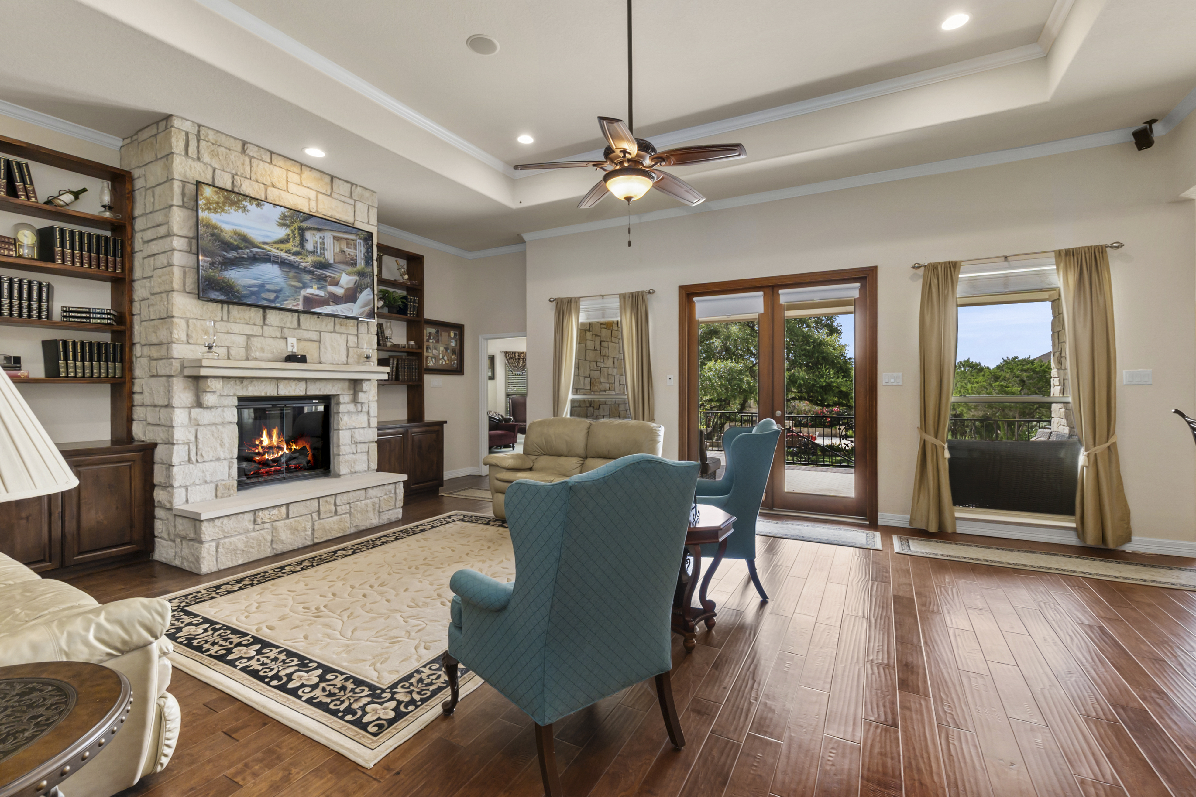 1041 Spanish Trail 