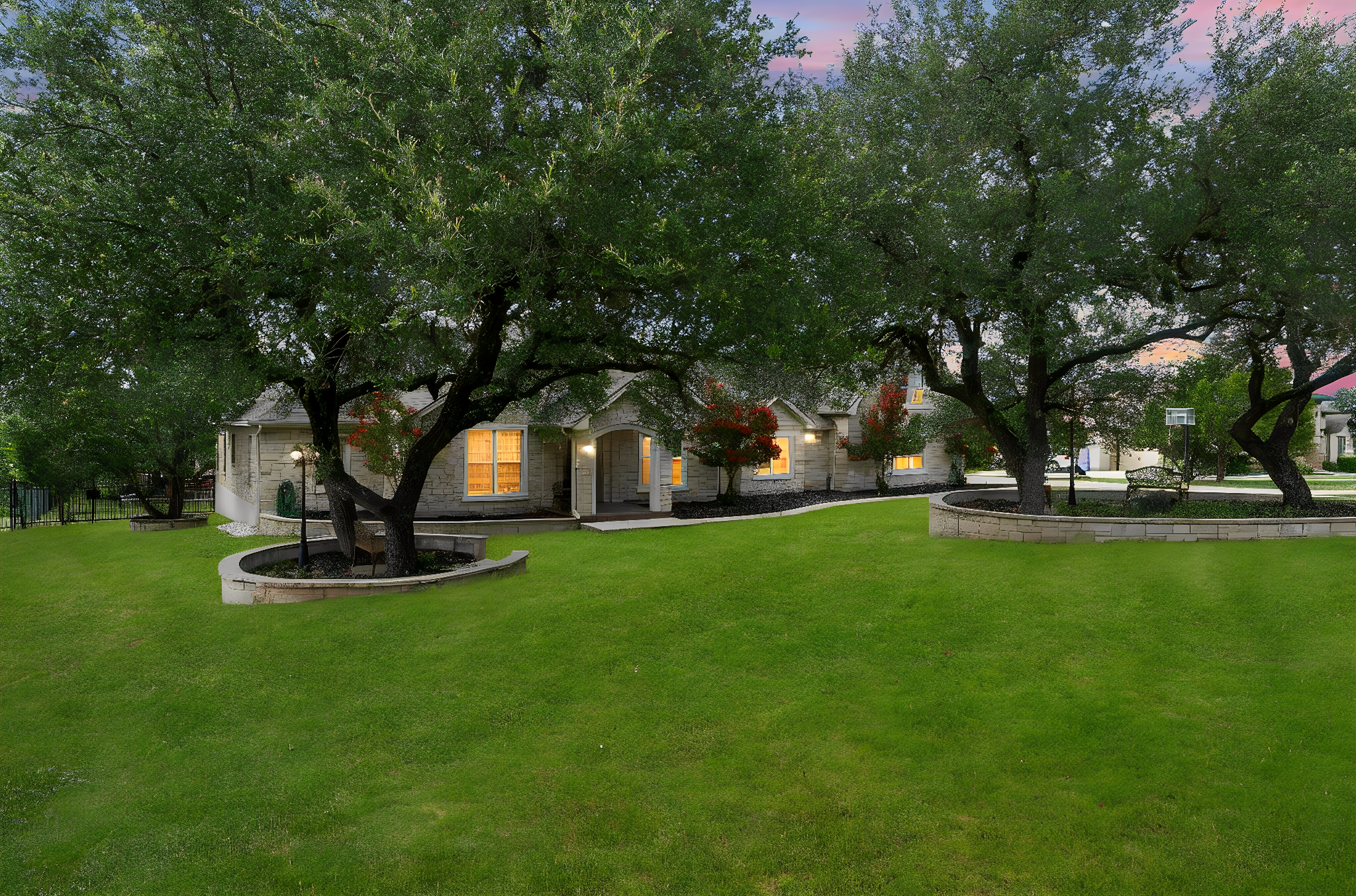 1041 Spanish Trail 