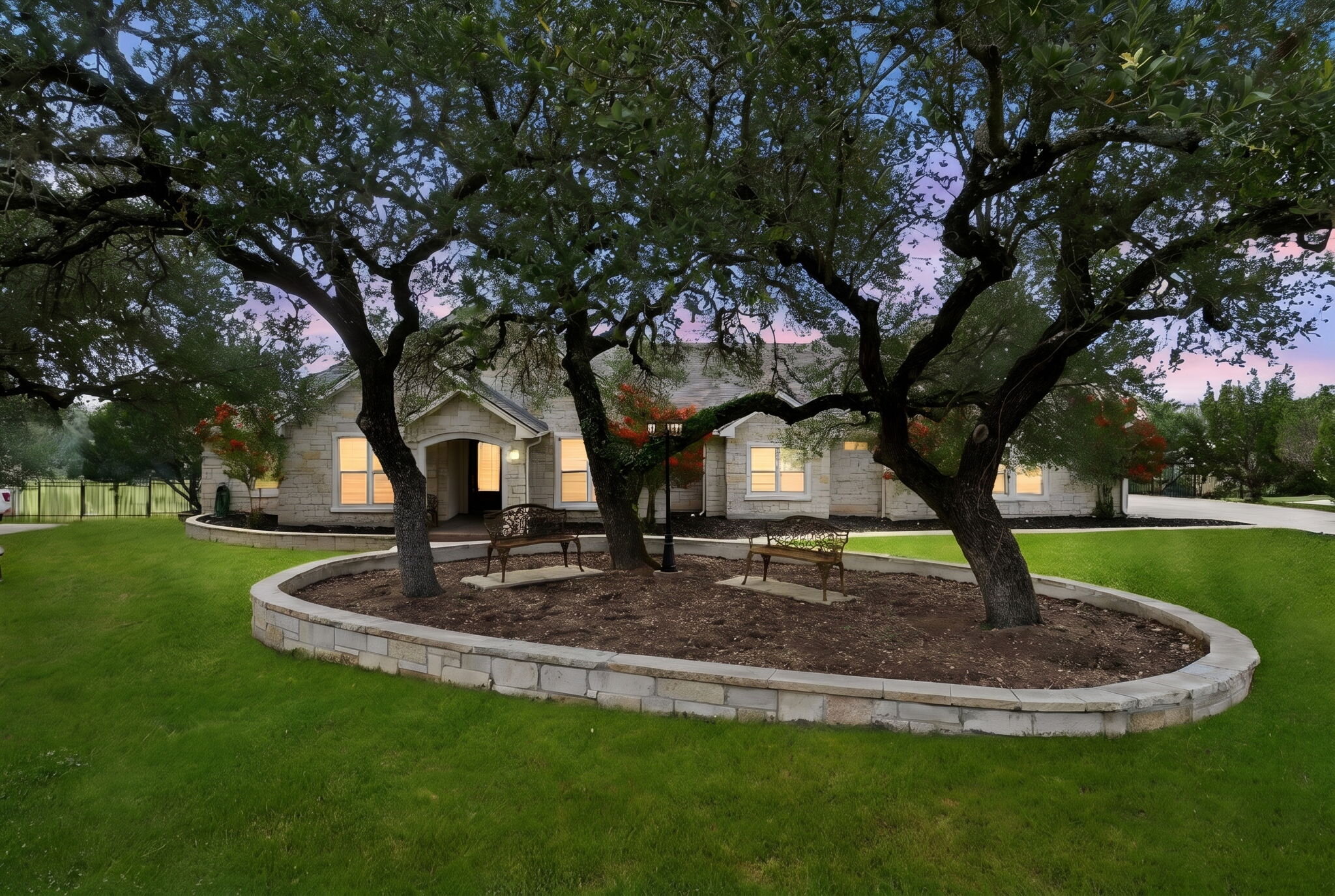 1041 Spanish Trail 