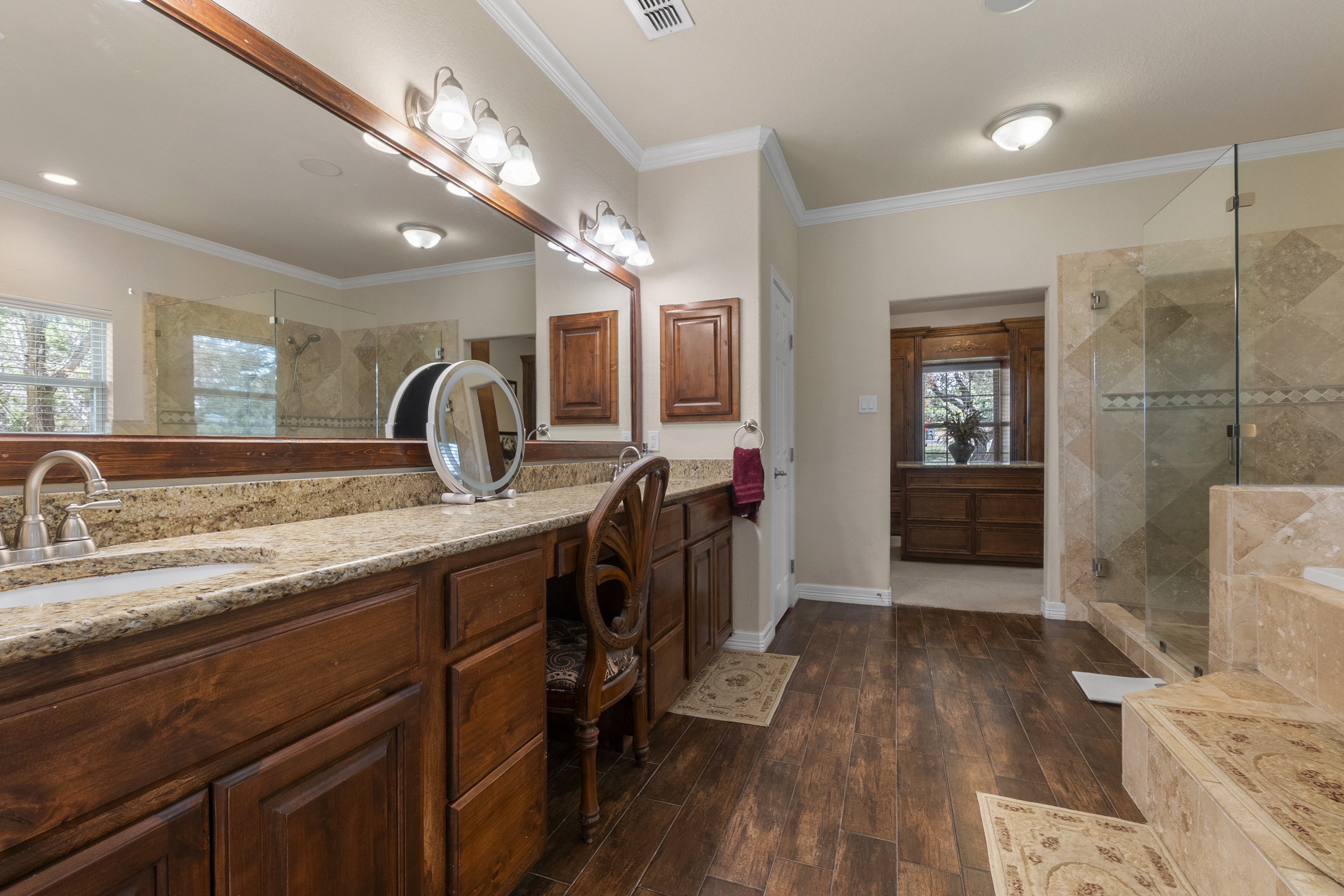 1041 Spanish Trail 