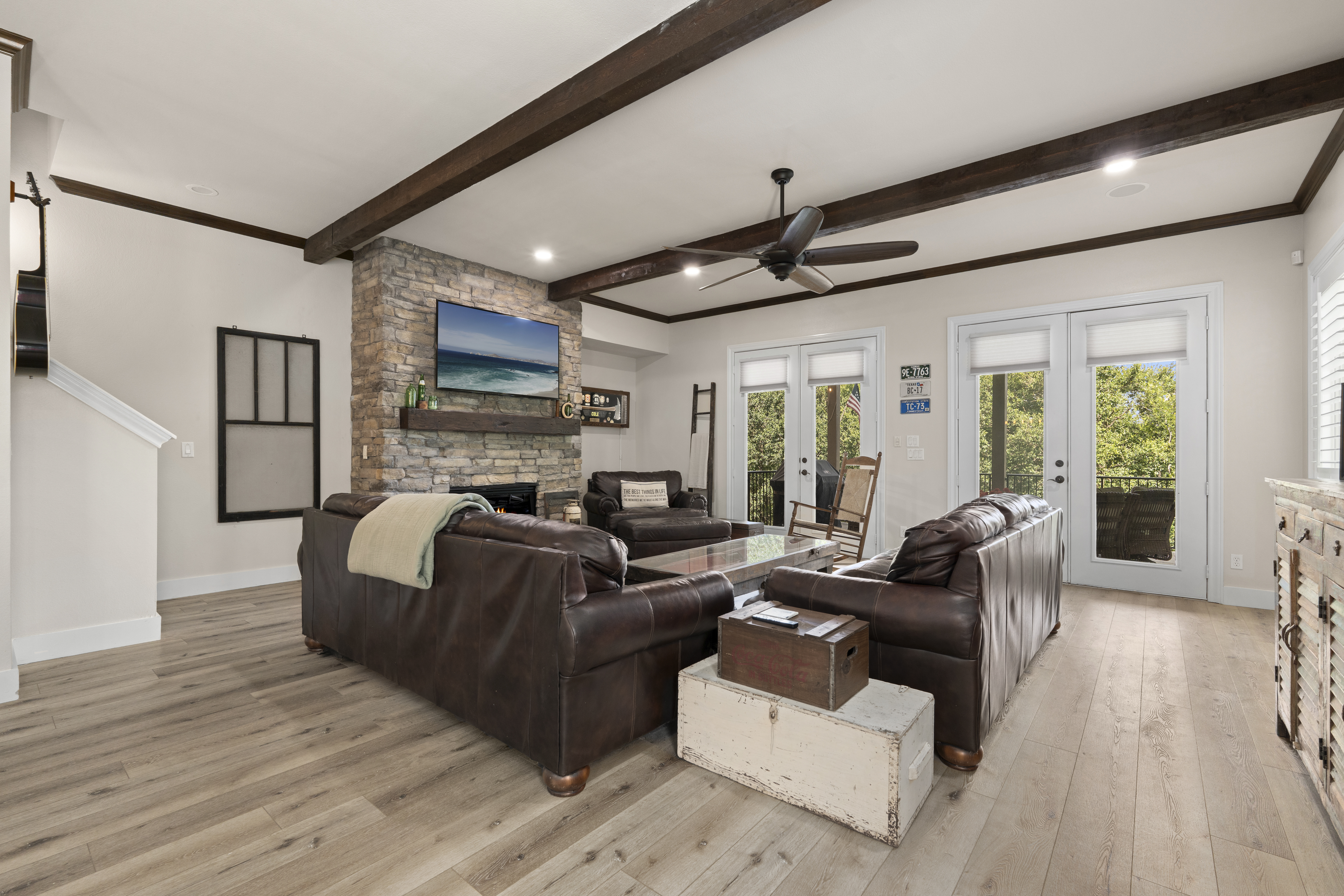 1033 Gruene Road 