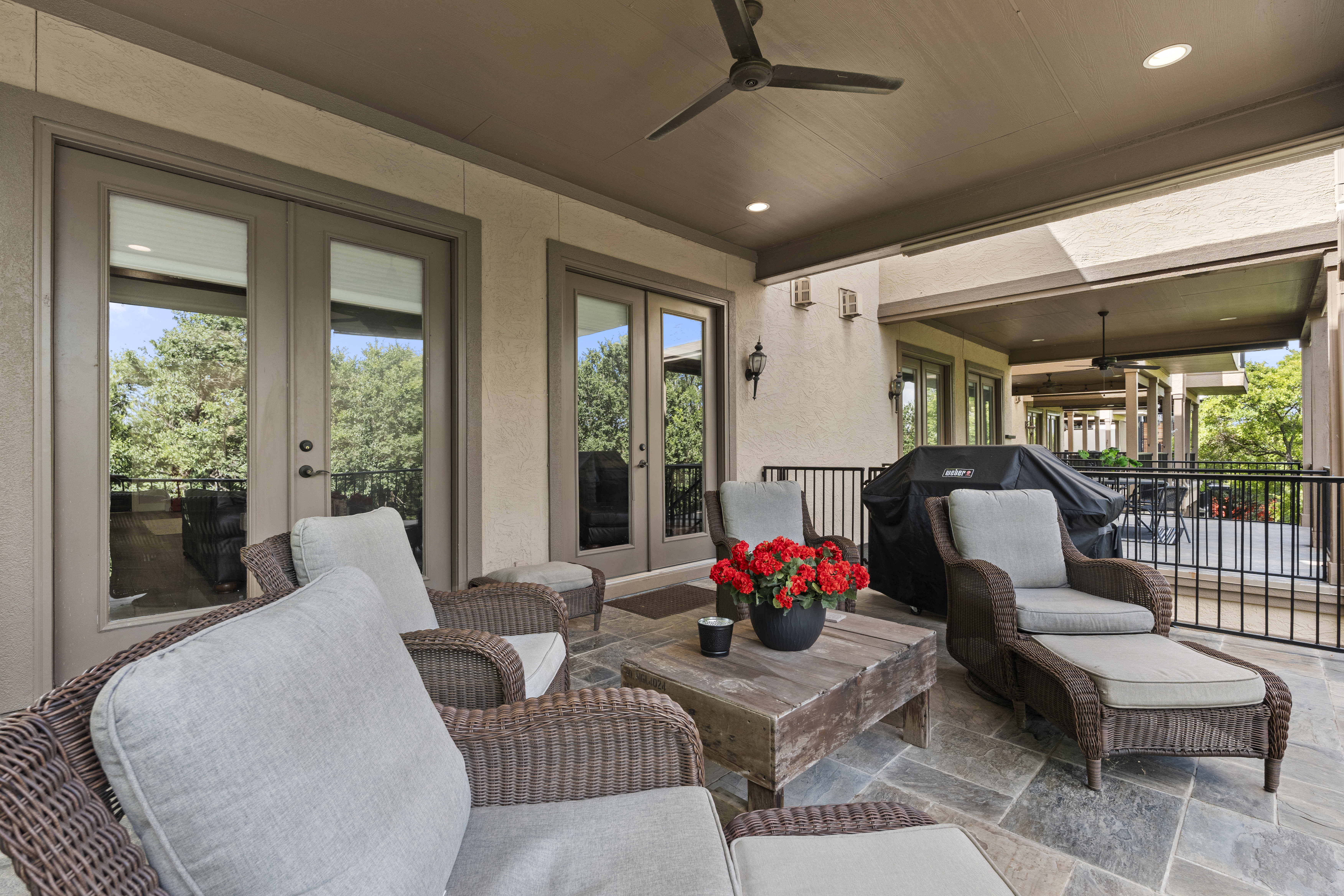 1033 Gruene Road 