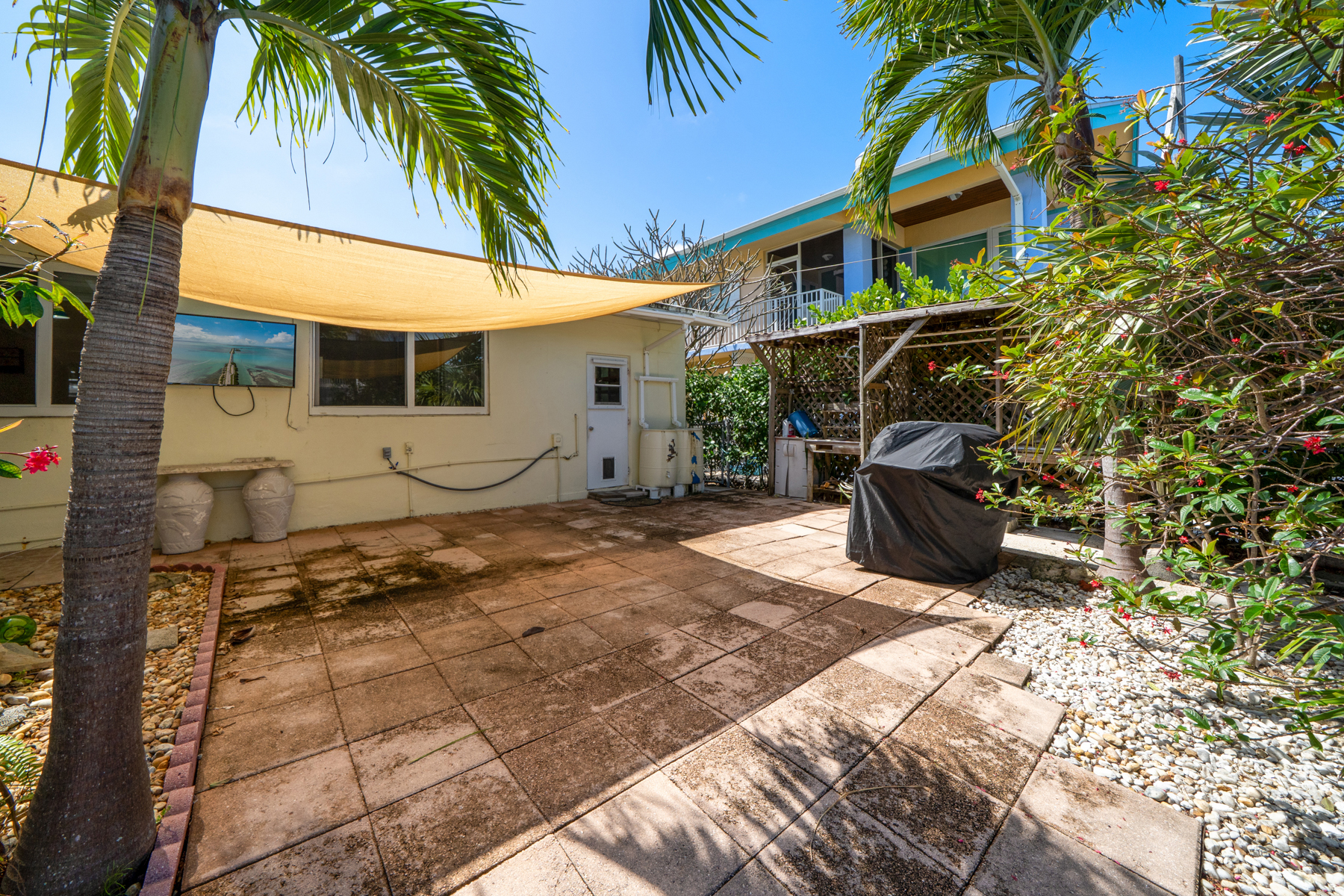 319 Woods Avenue