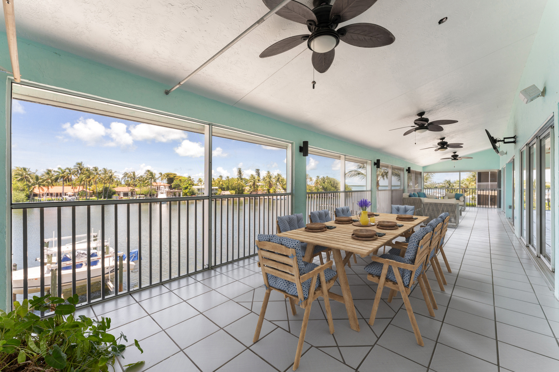 74980 Overseas Highway, 3