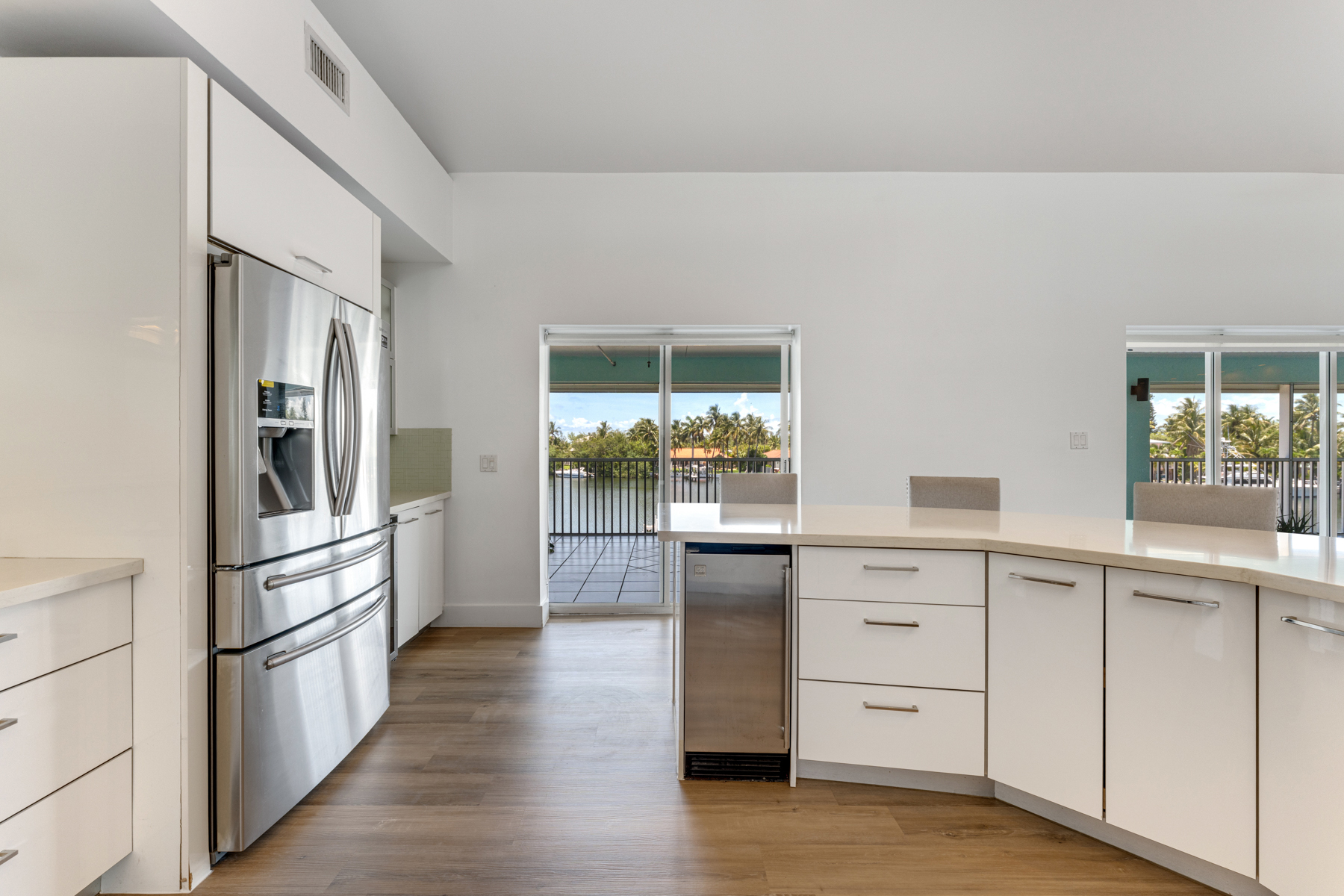 74980 Overseas Highway, 3