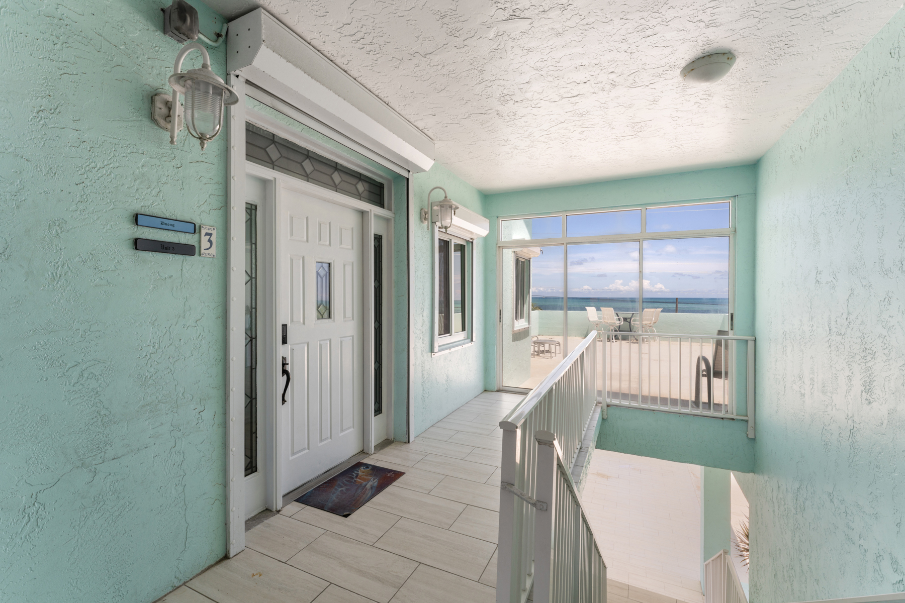 74980 Overseas Highway, 3