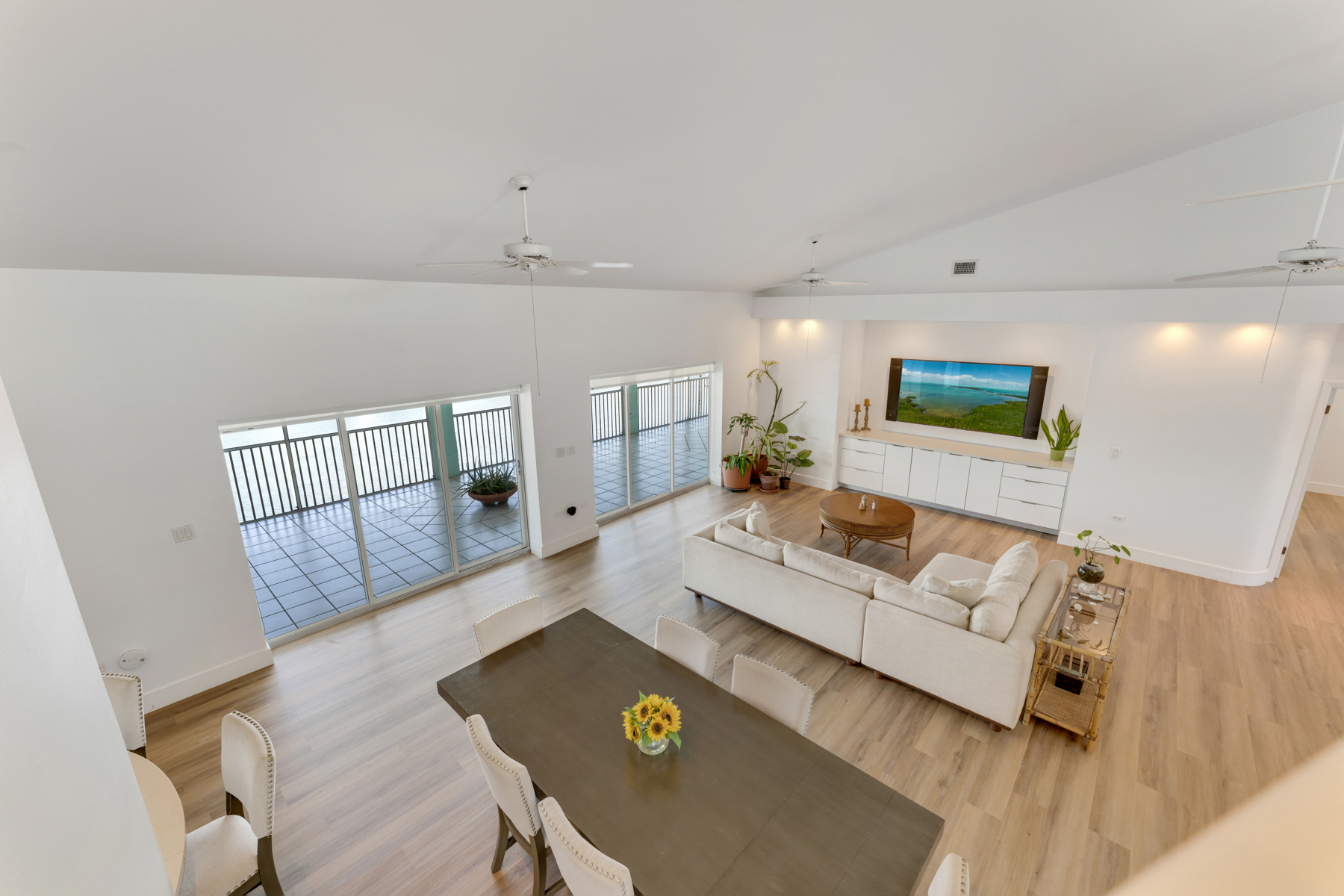 74980 Overseas Highway, 3