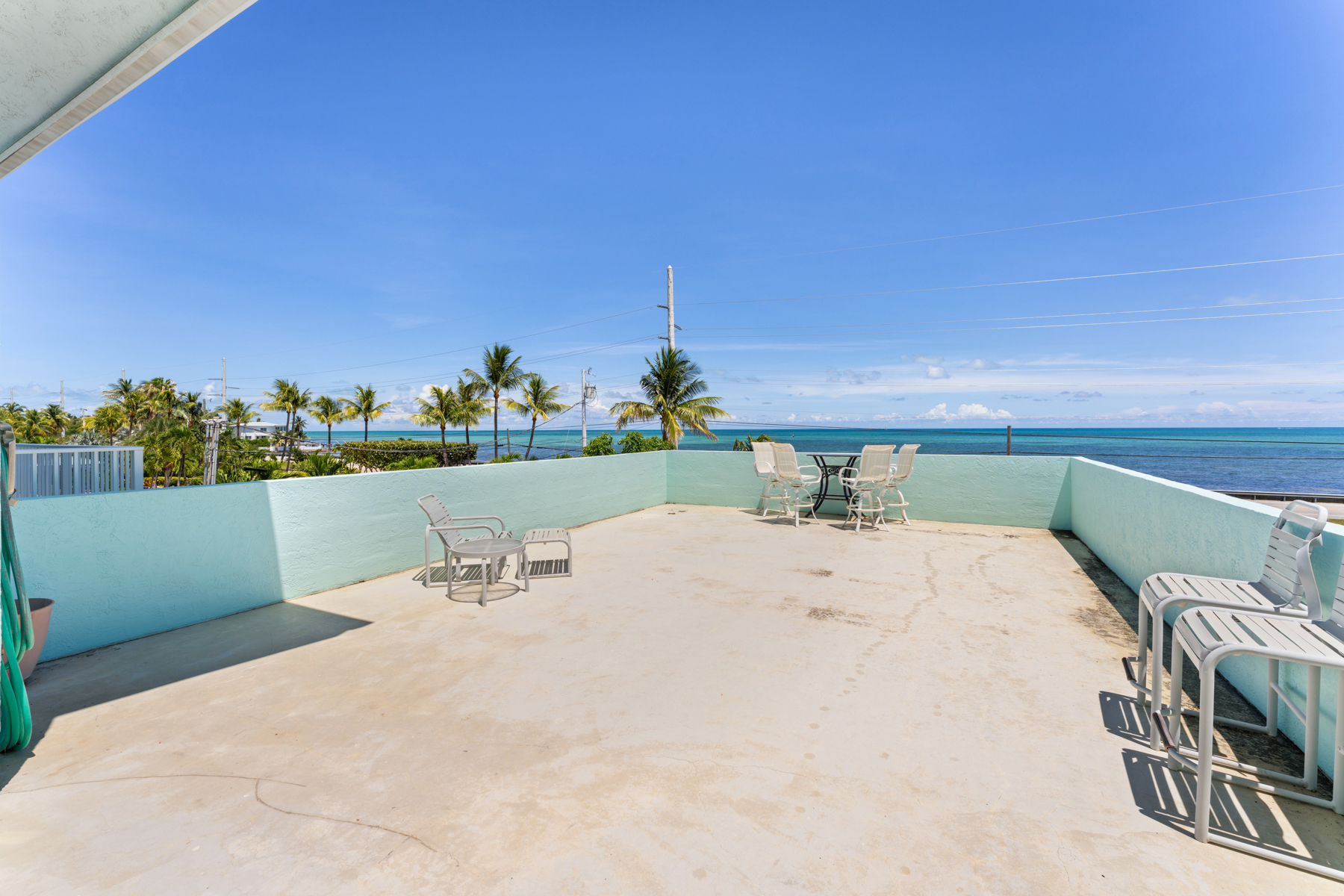 74980 Overseas Highway, 3