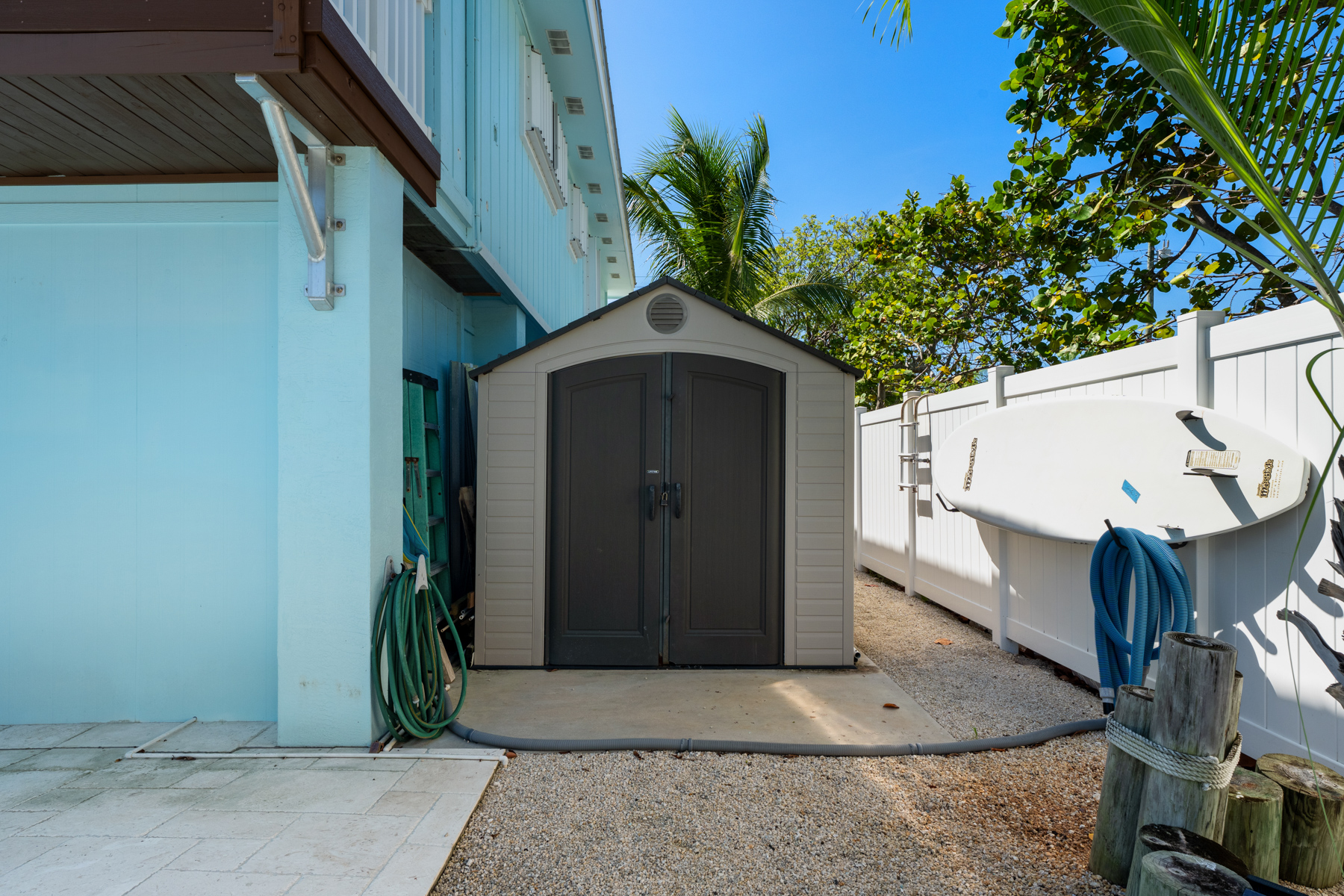 140 Iroquois Drive