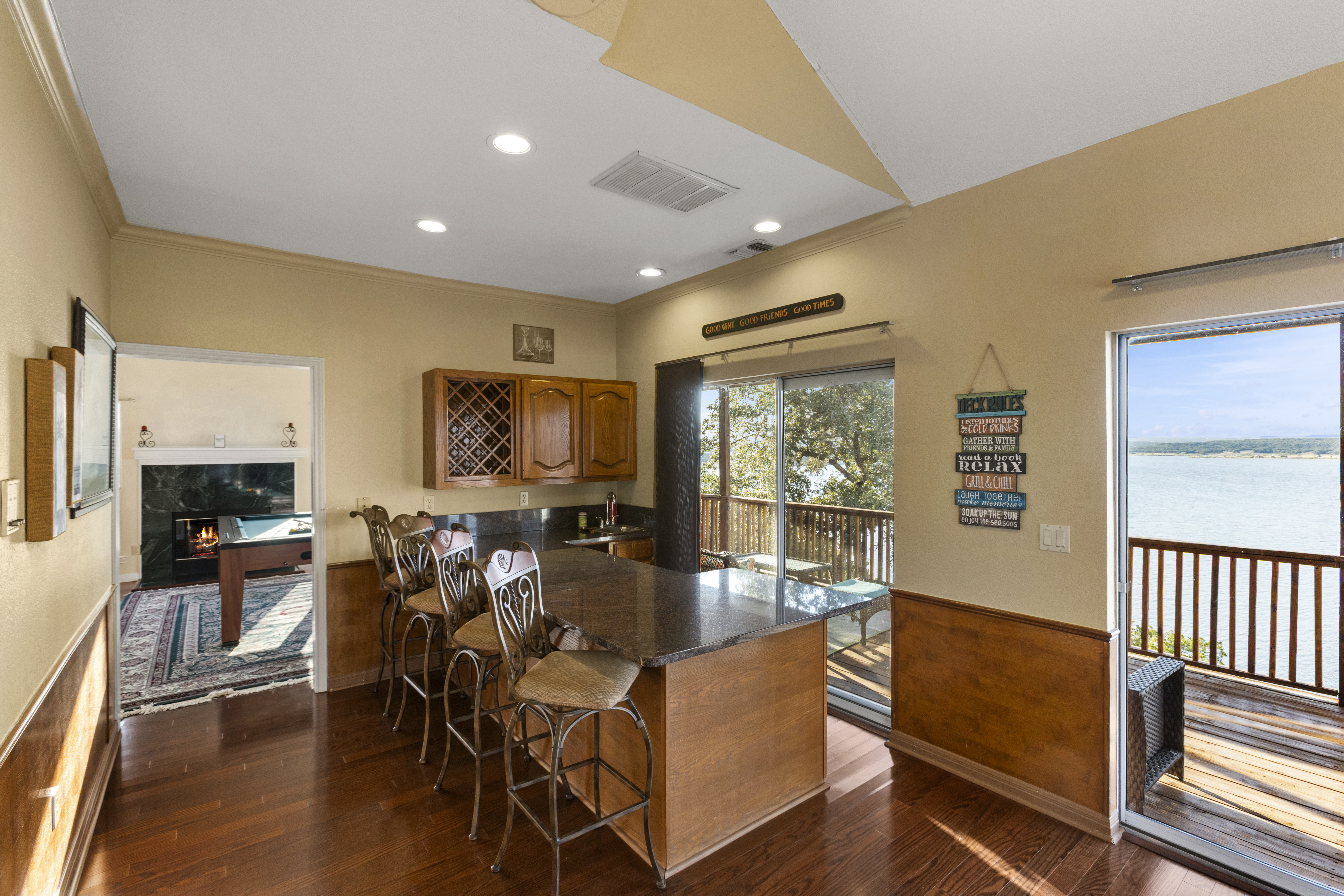 1870 Stagecoach Drive 