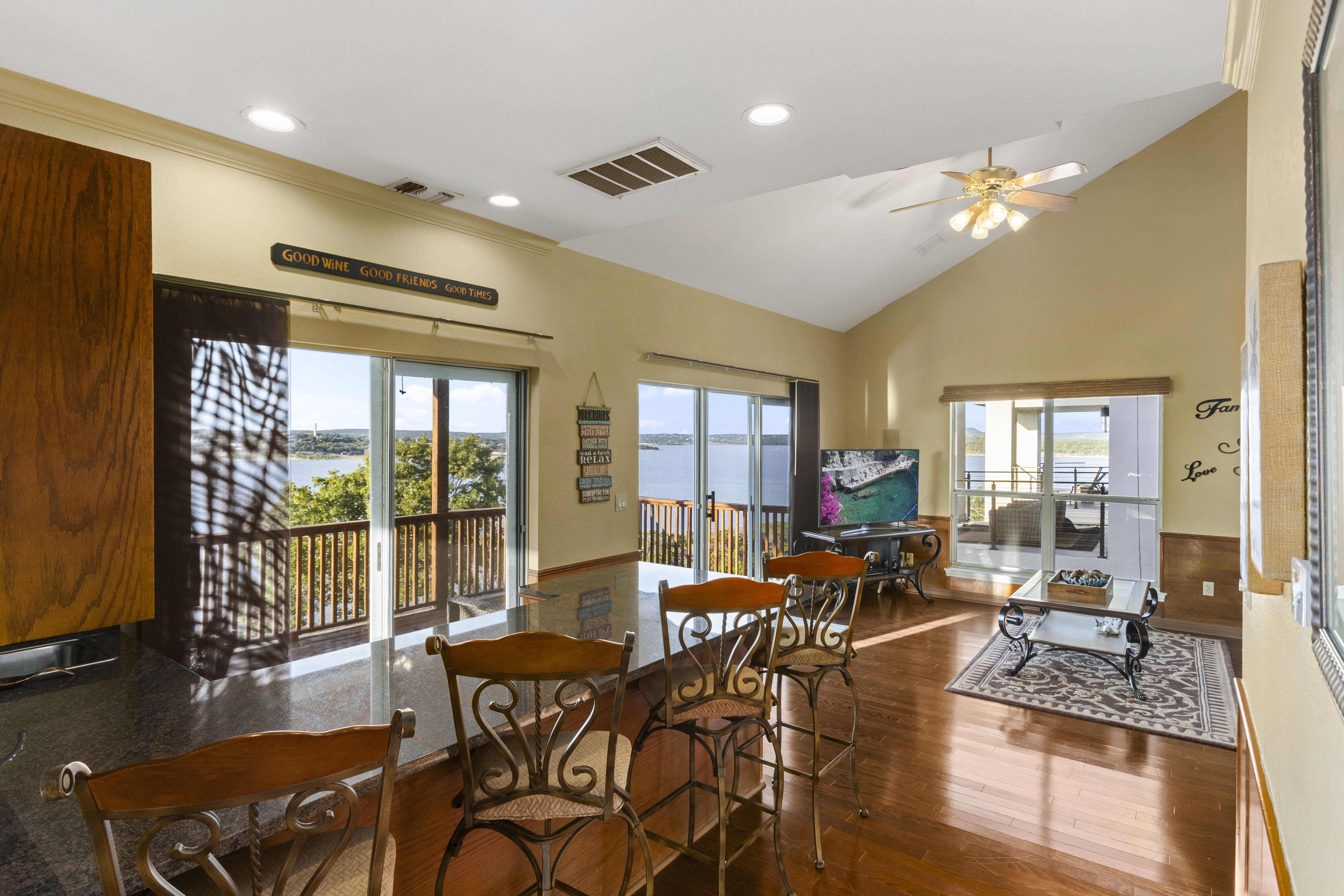 1870 Stagecoach Drive 