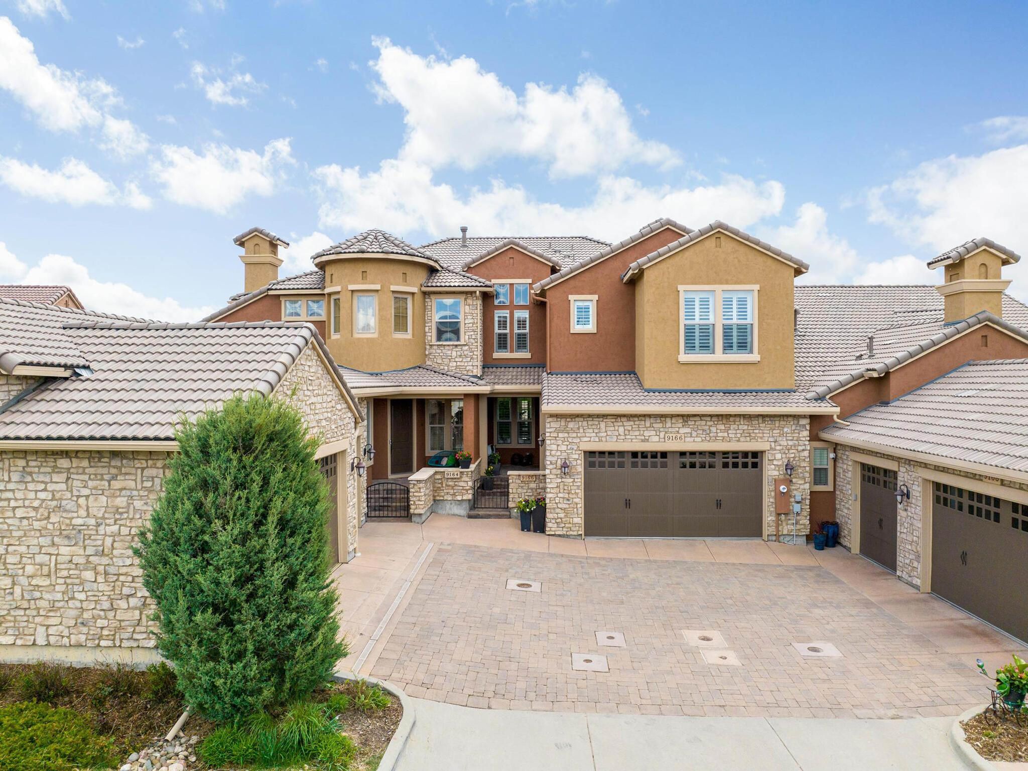 9166 Viaggio Way 