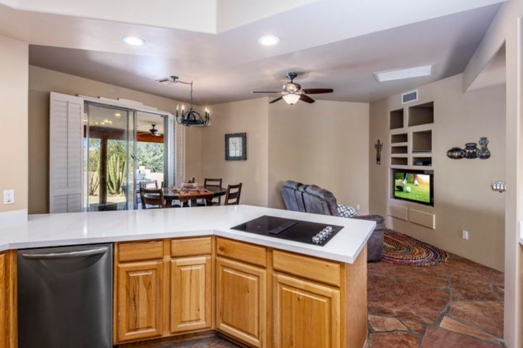 6208 E MORNING VISTA LN