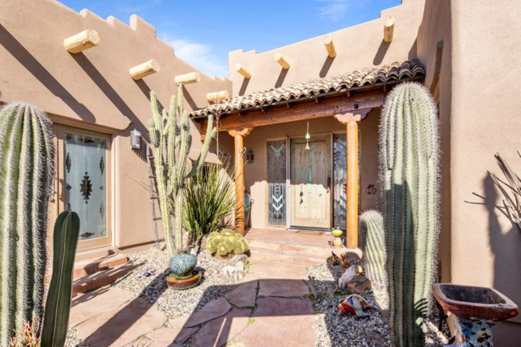 6208 E MORNING VISTA LN