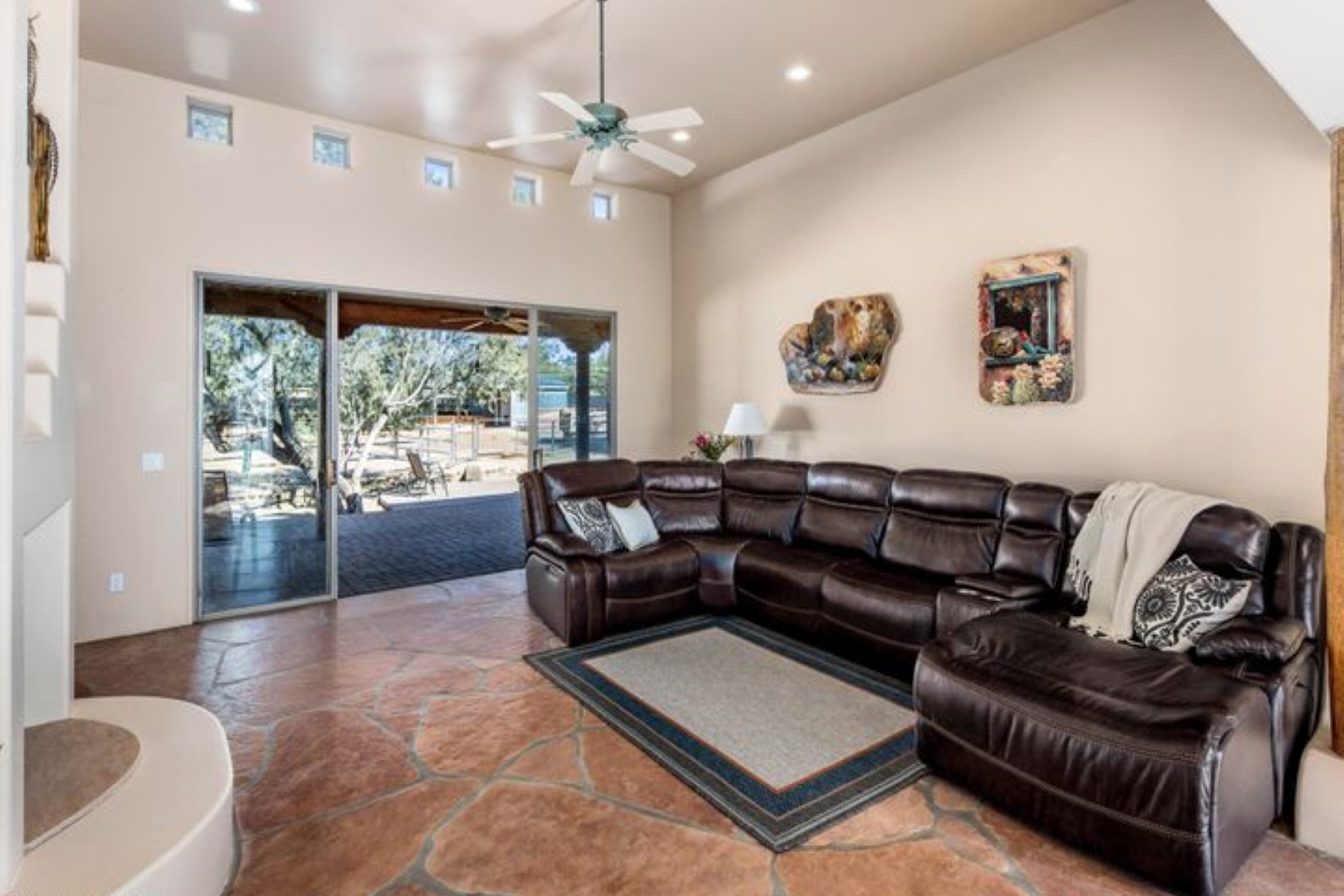 6208 E MORNING VISTA LN