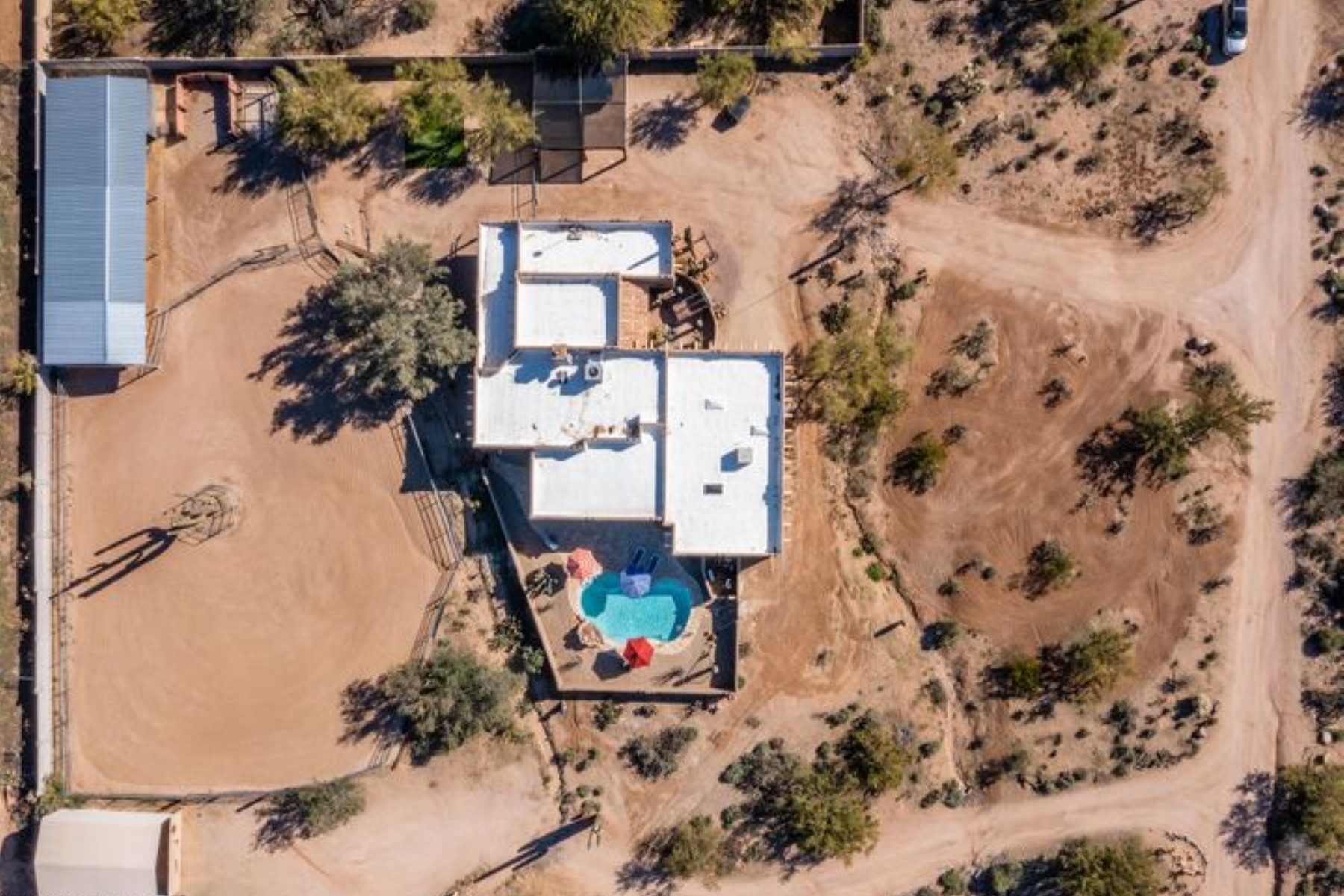 6208 E MORNING VISTA LN