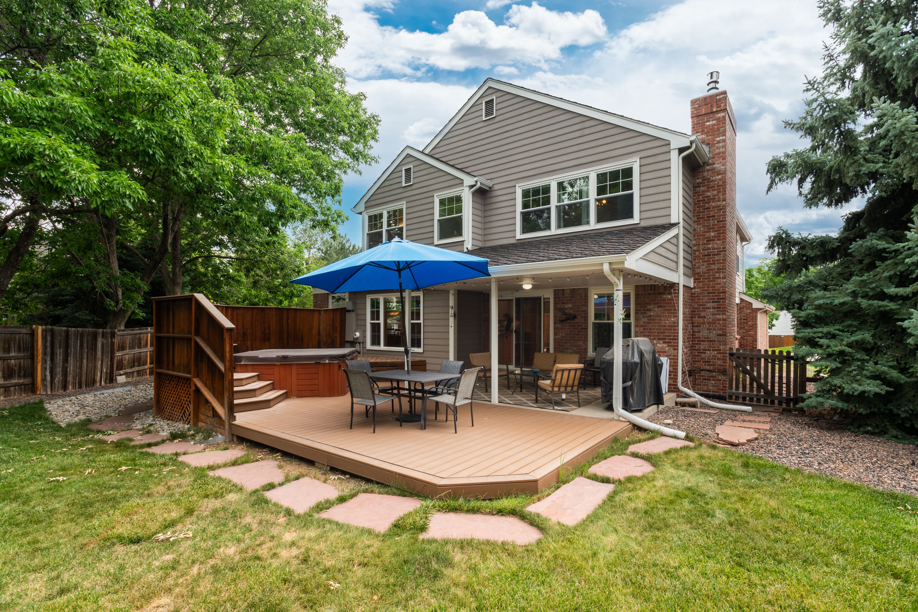 5927 E Jamison Lane
