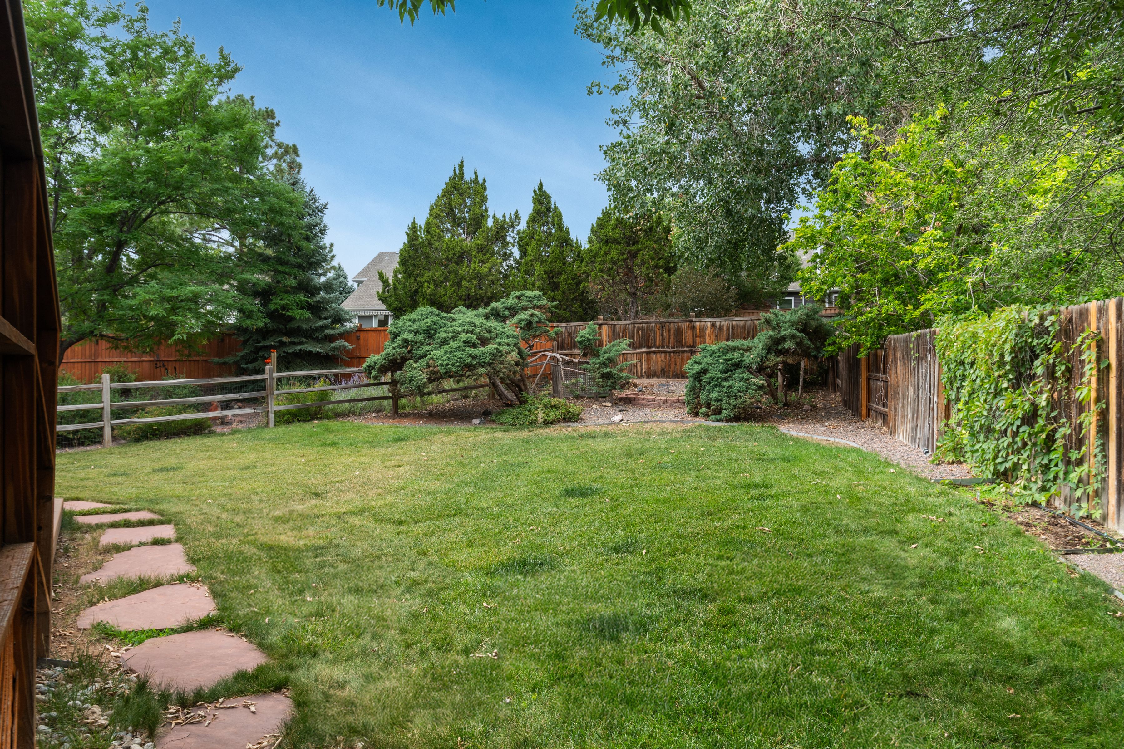 5927 E Jamison Lane