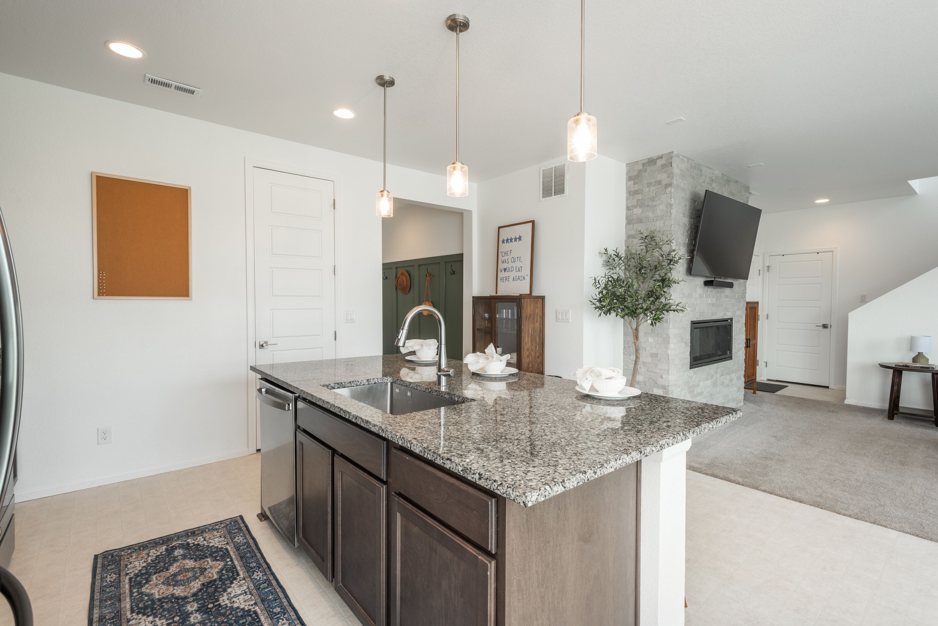2671 Gray Wolf Place 