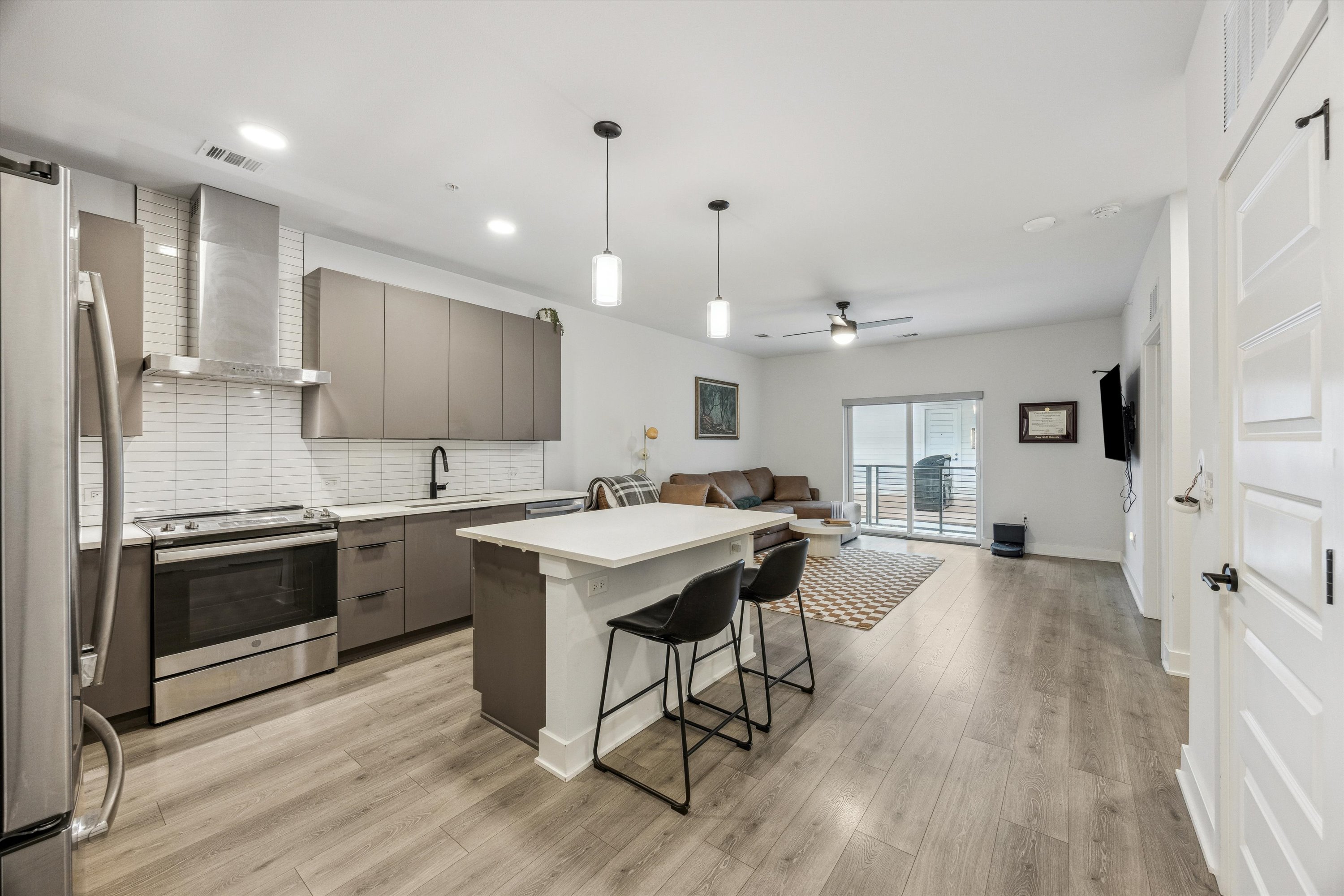 2220 Webberville Road 211