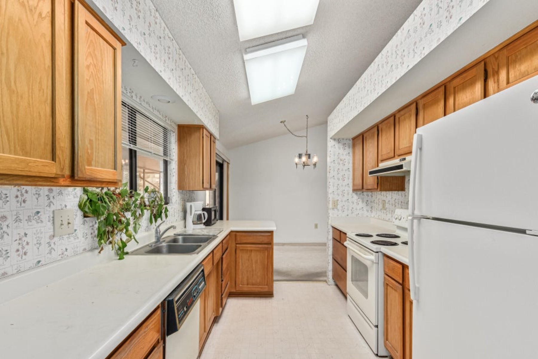 14219 W Franciscan Drive 