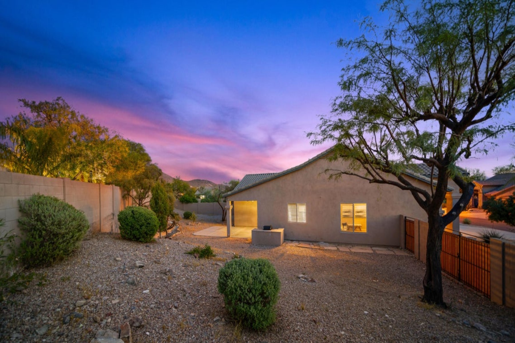 10541 E Firewheel Drive 