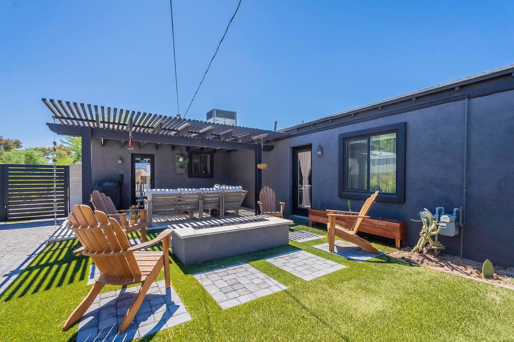 1116 W Turney Avenue 