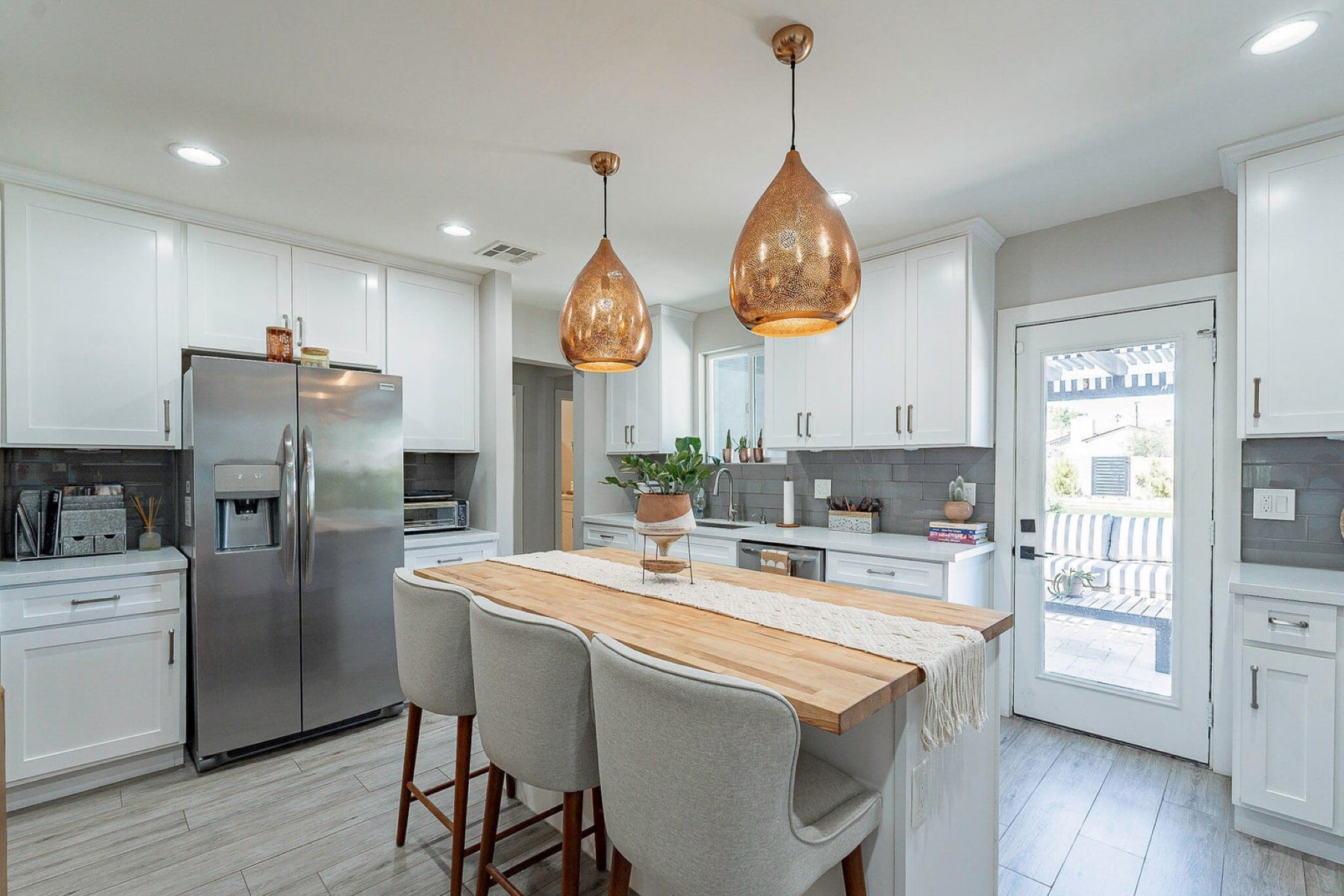 1116 W Turney Avenue 