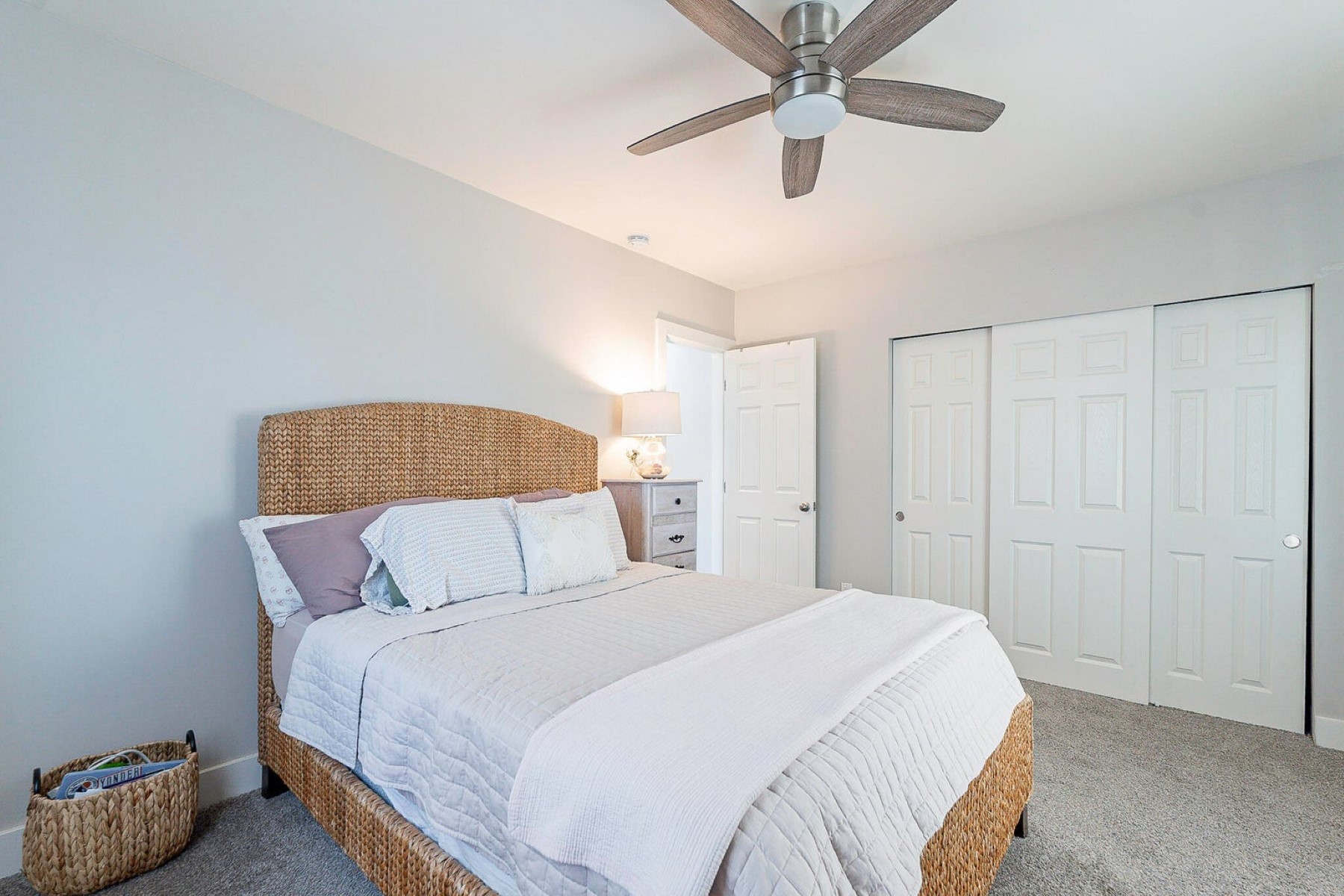 1116 W Turney Avenue 