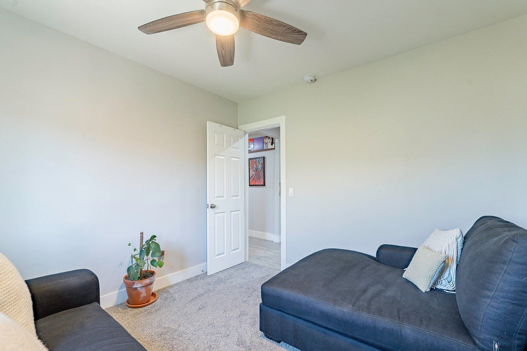 1116 W Turney Avenue 