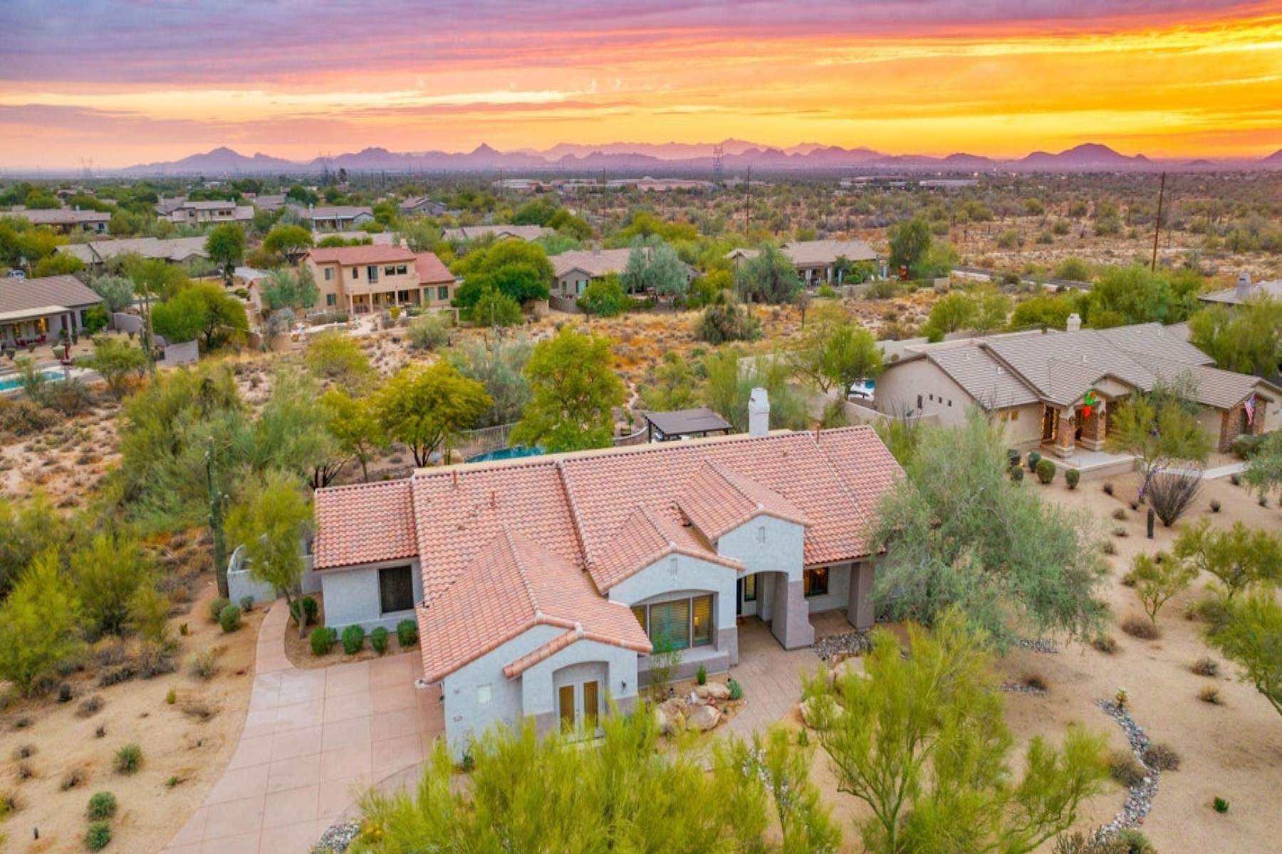 5675 E Greythorn Drive 