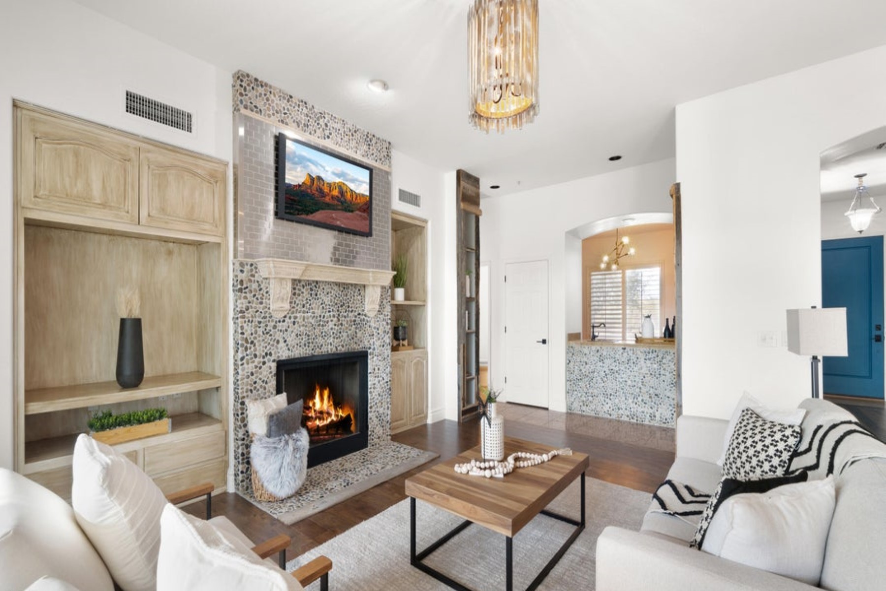 5675 E Greythorn Drive 