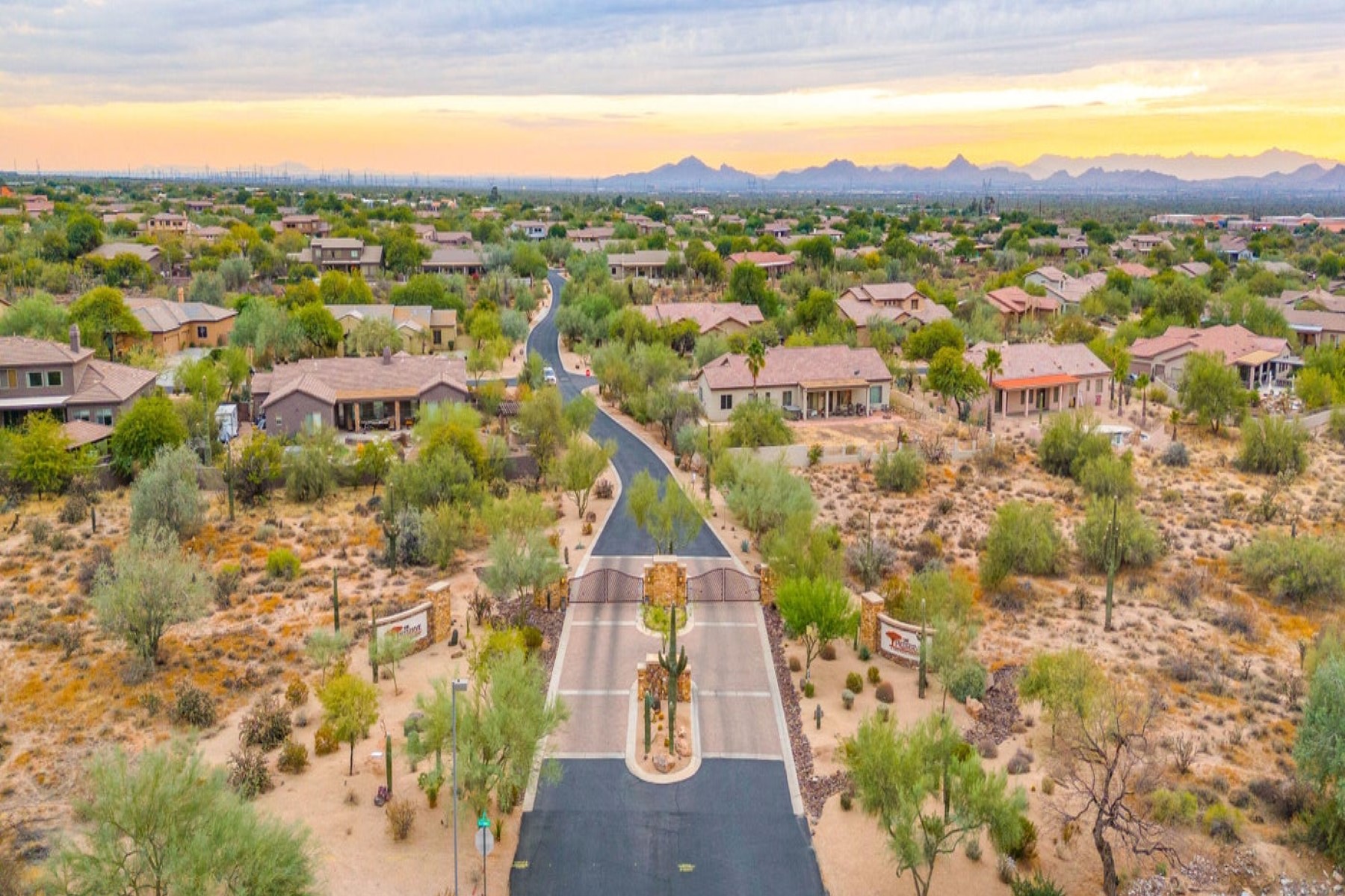 5675 E Greythorn Drive 