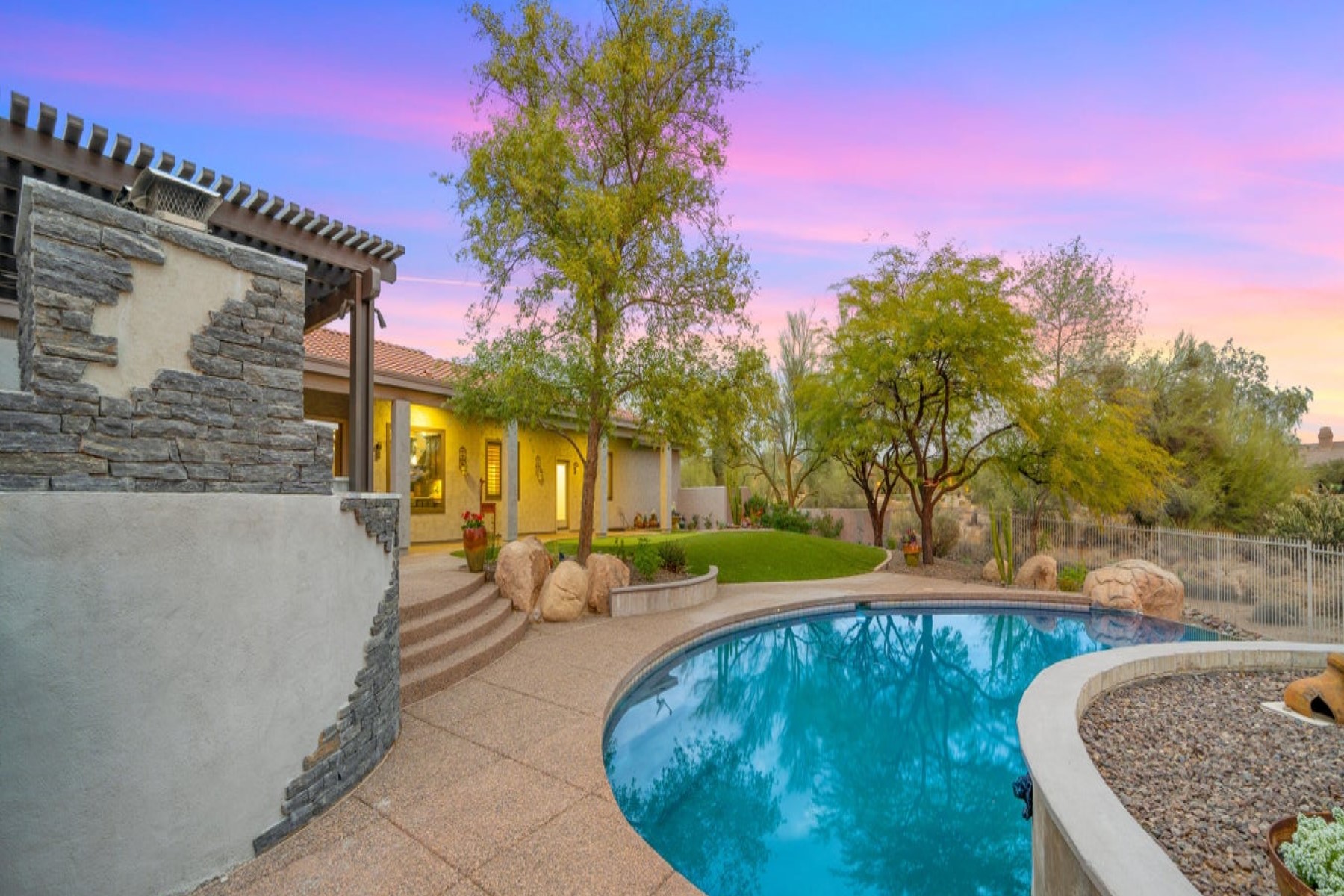 5675 E Greythorn Drive 