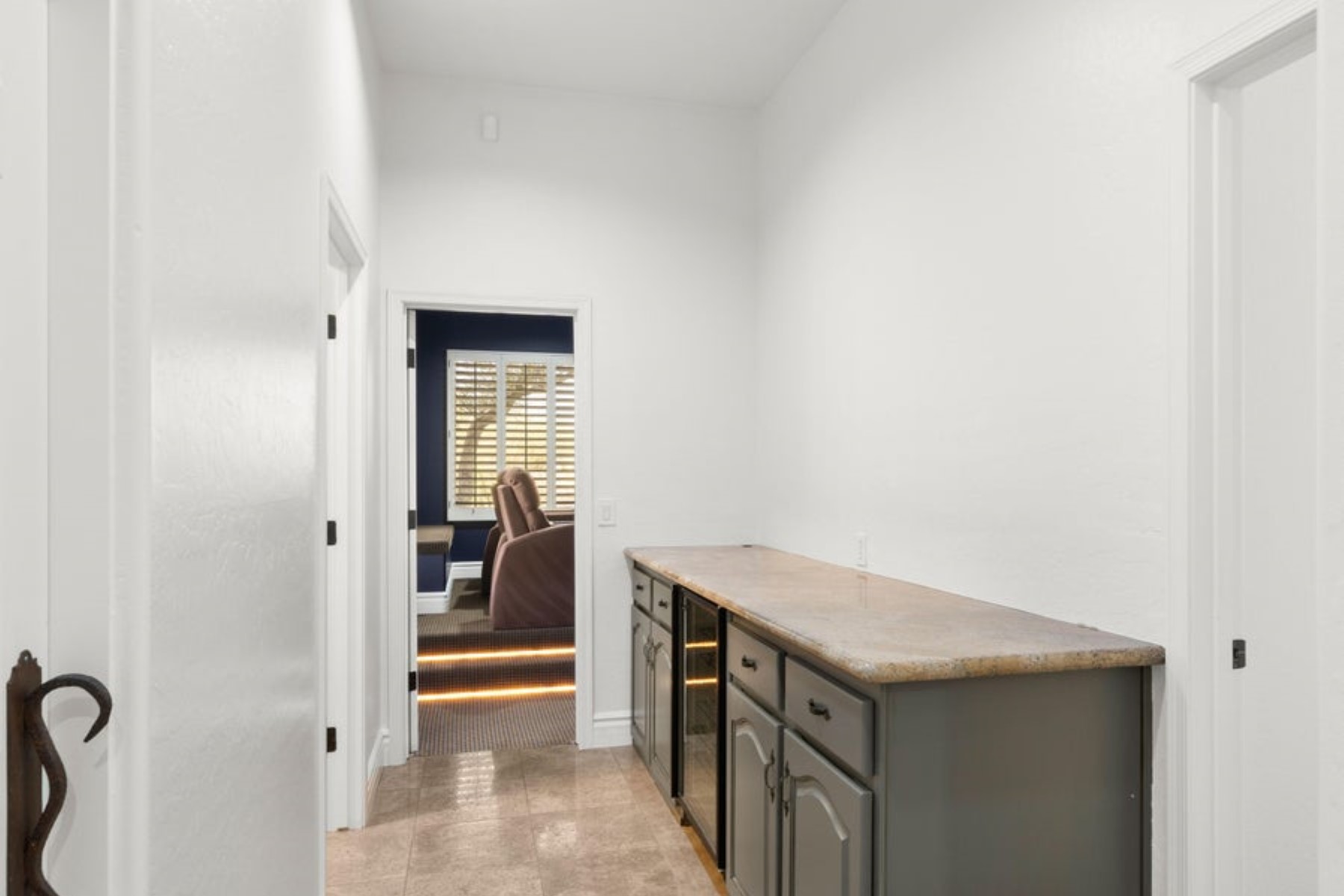 5675 E Greythorn Drive 