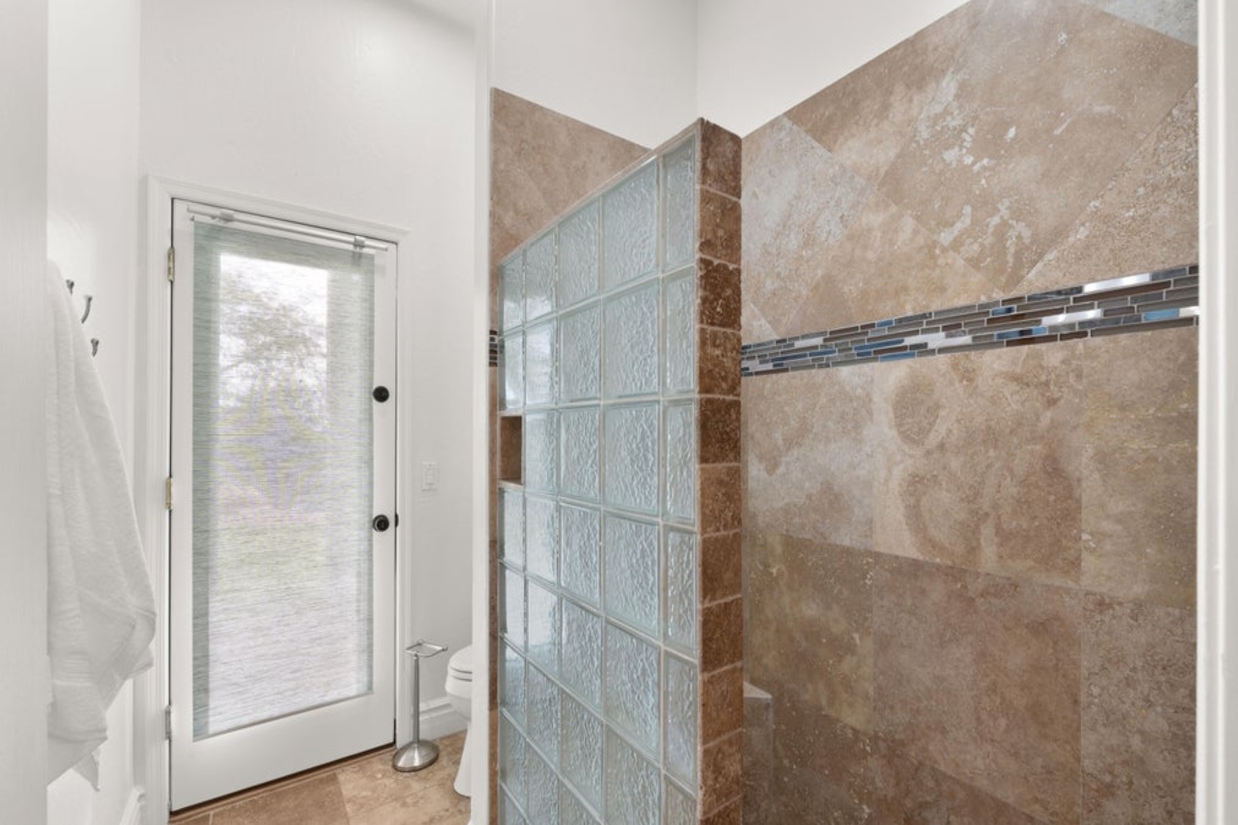 5675 E Greythorn Drive 