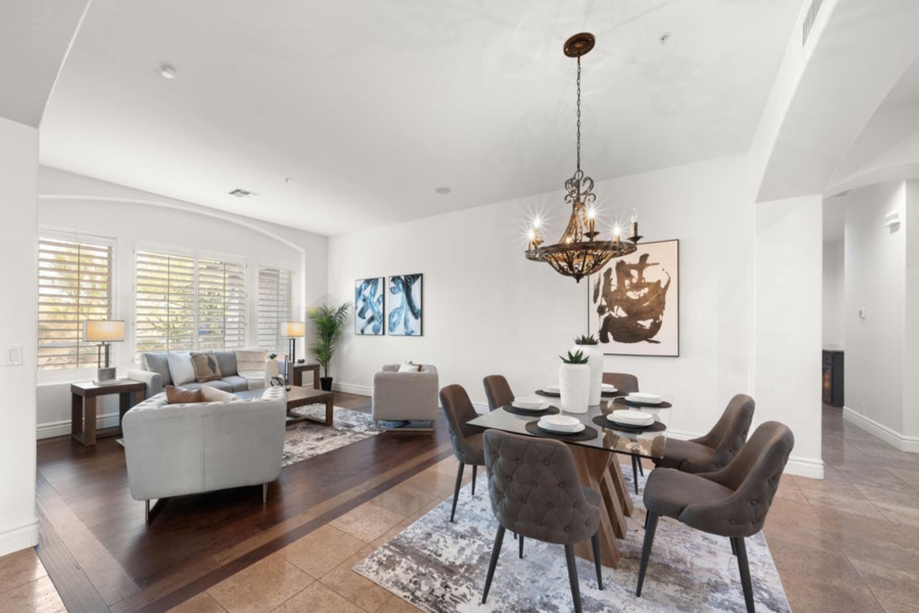 5675 E Greythorn Drive 